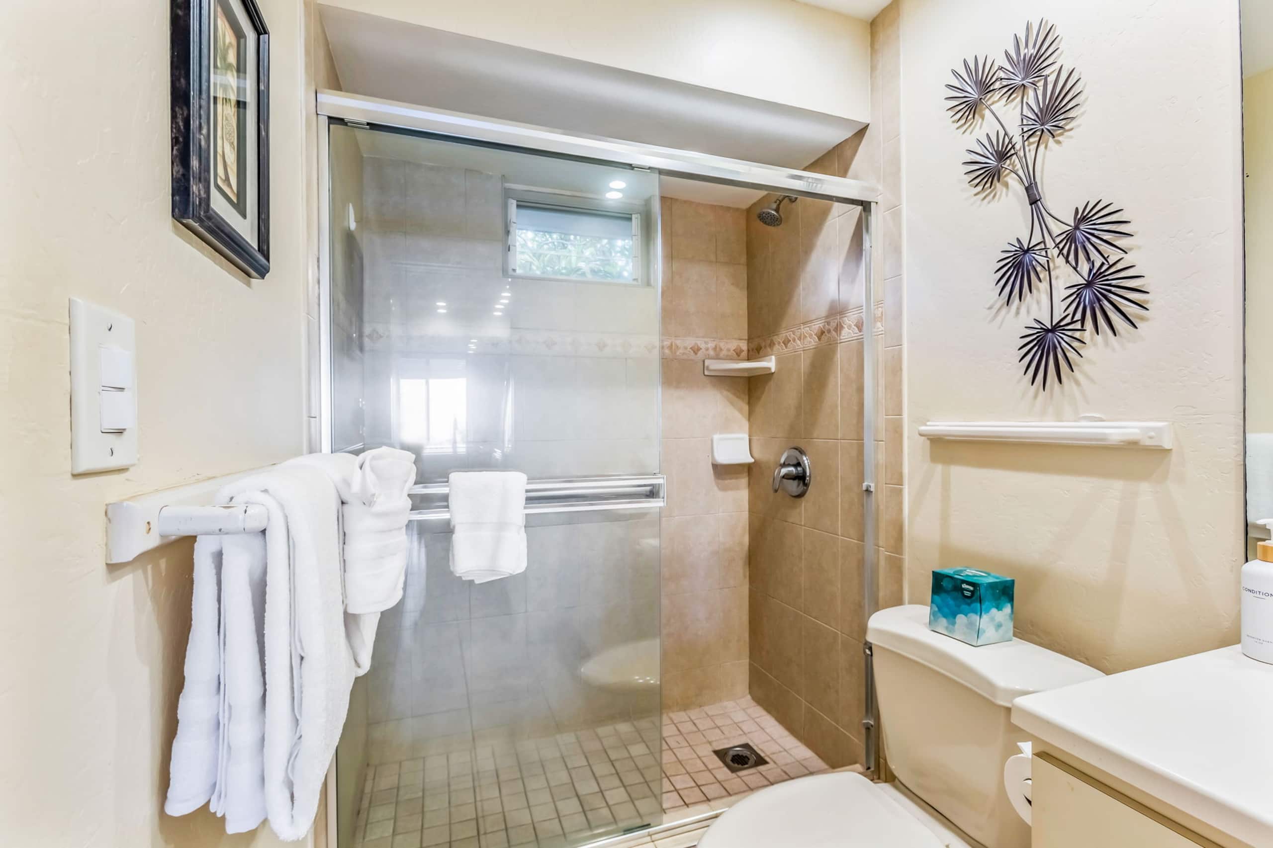 Condo in Lahaina · ★4.89 · 1 bedroom · 1 bed · 1 bath - Image 29