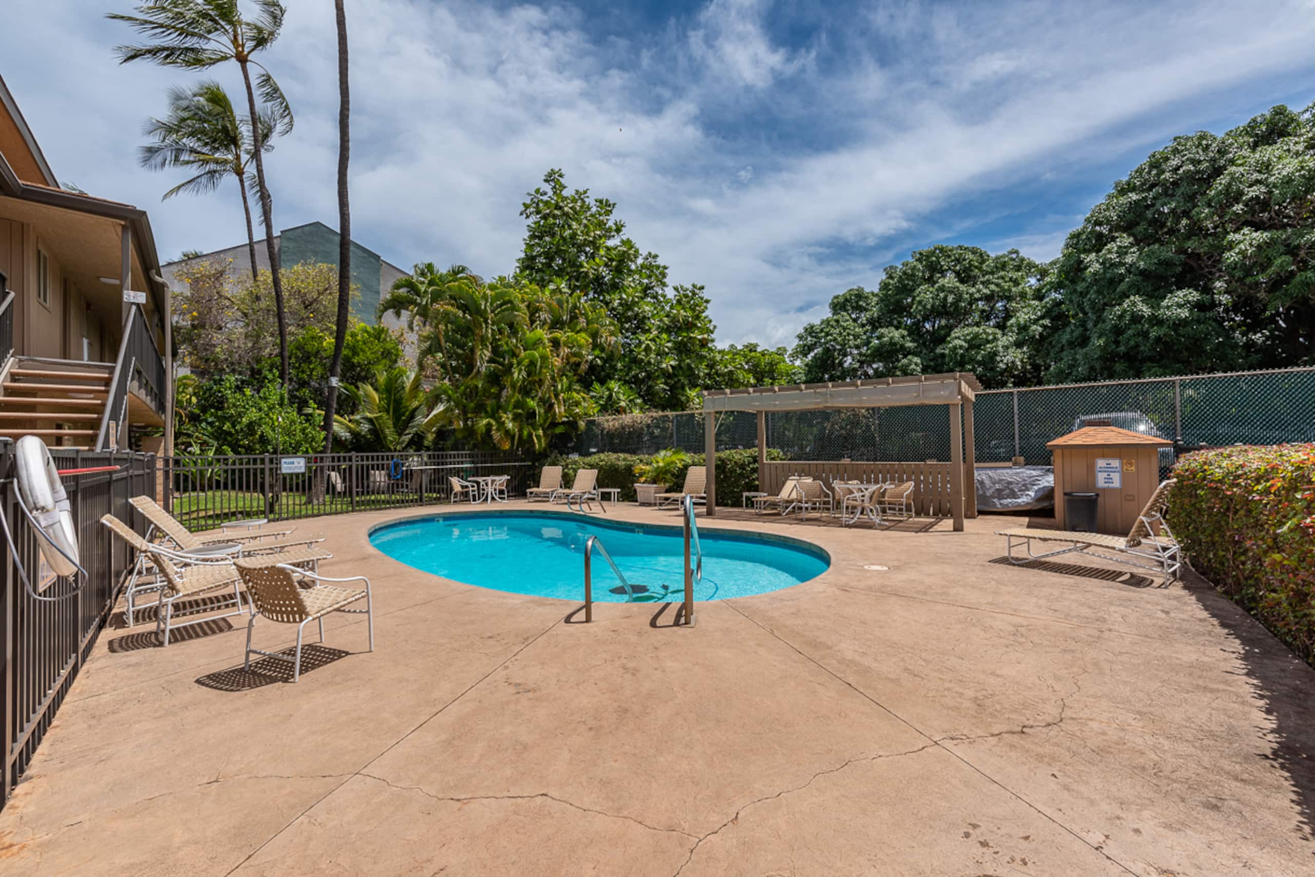 Condo in Lahaina · ★4.91 · 1 bedroom · 1 bed · 1 private bath - Image 26