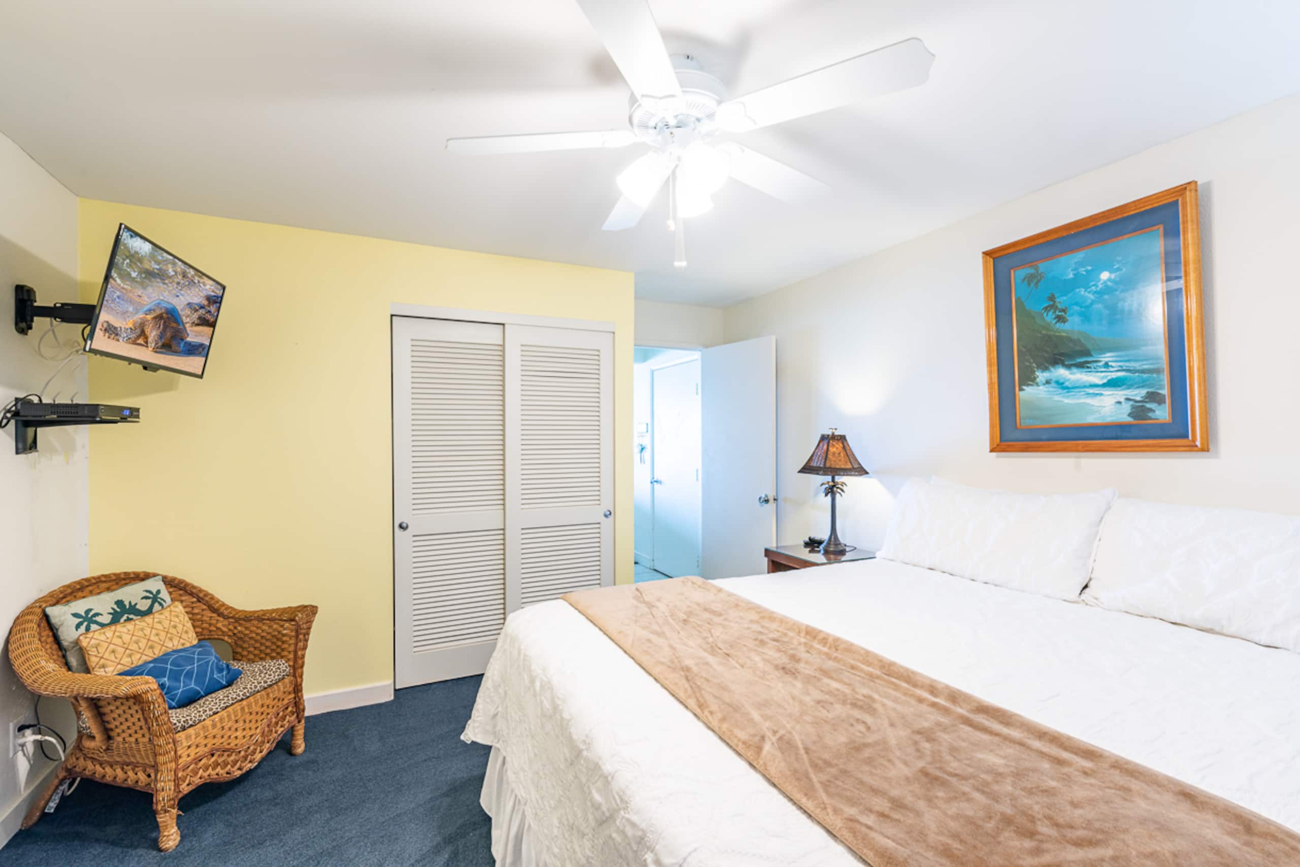 Condo in Lahaina · ★4.91 · 1 bedroom · 1 bed · 1 private bath - Image 20