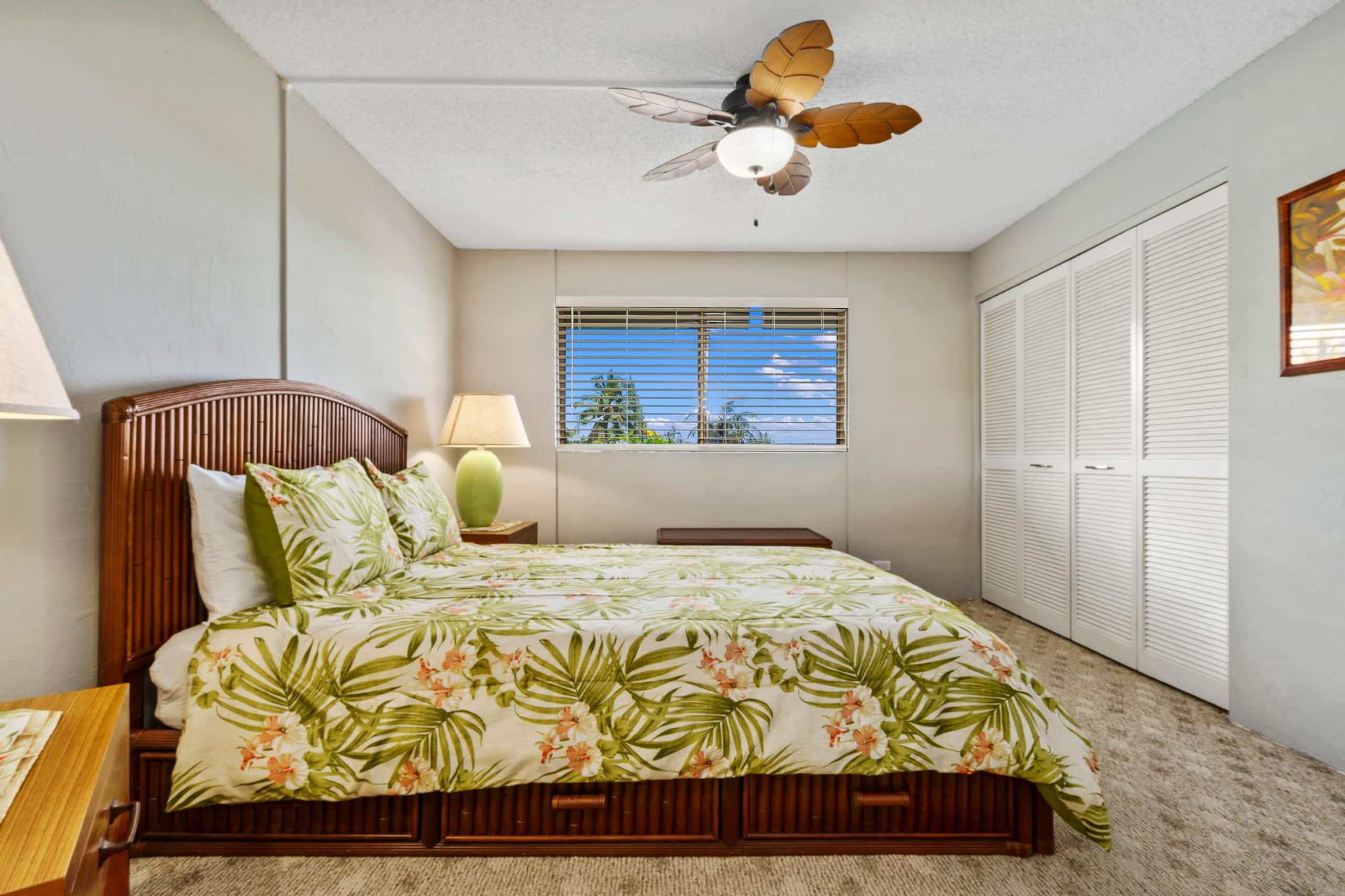 Condo in Kailua-Kona · ★4.67 · 2 bedrooms · 3 beds · 2 shared baths - Image 33