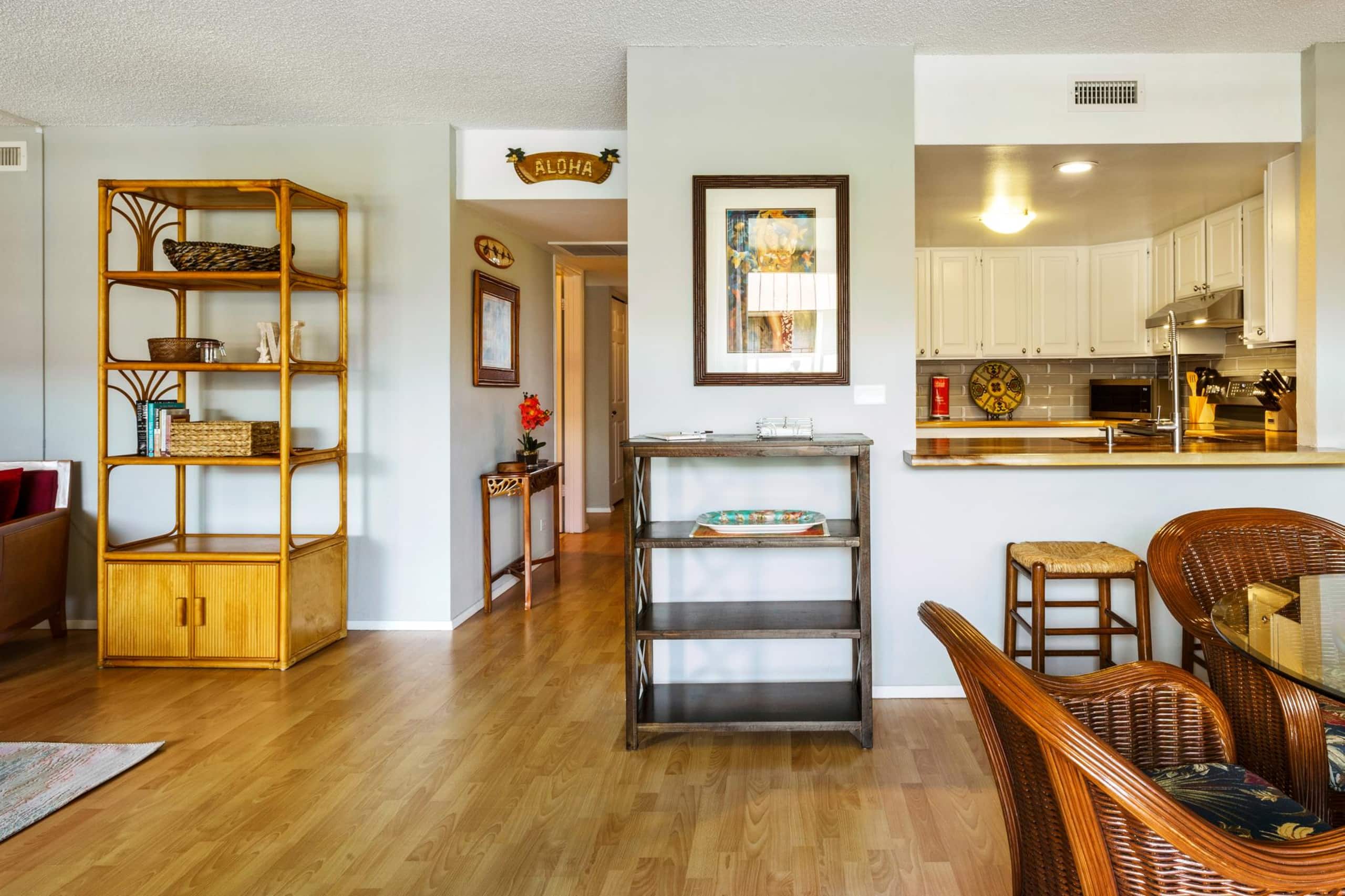Condo in Kailua-Kona · ★4.67 · 2 bedrooms · 3 beds · 2 shared baths - Image 2