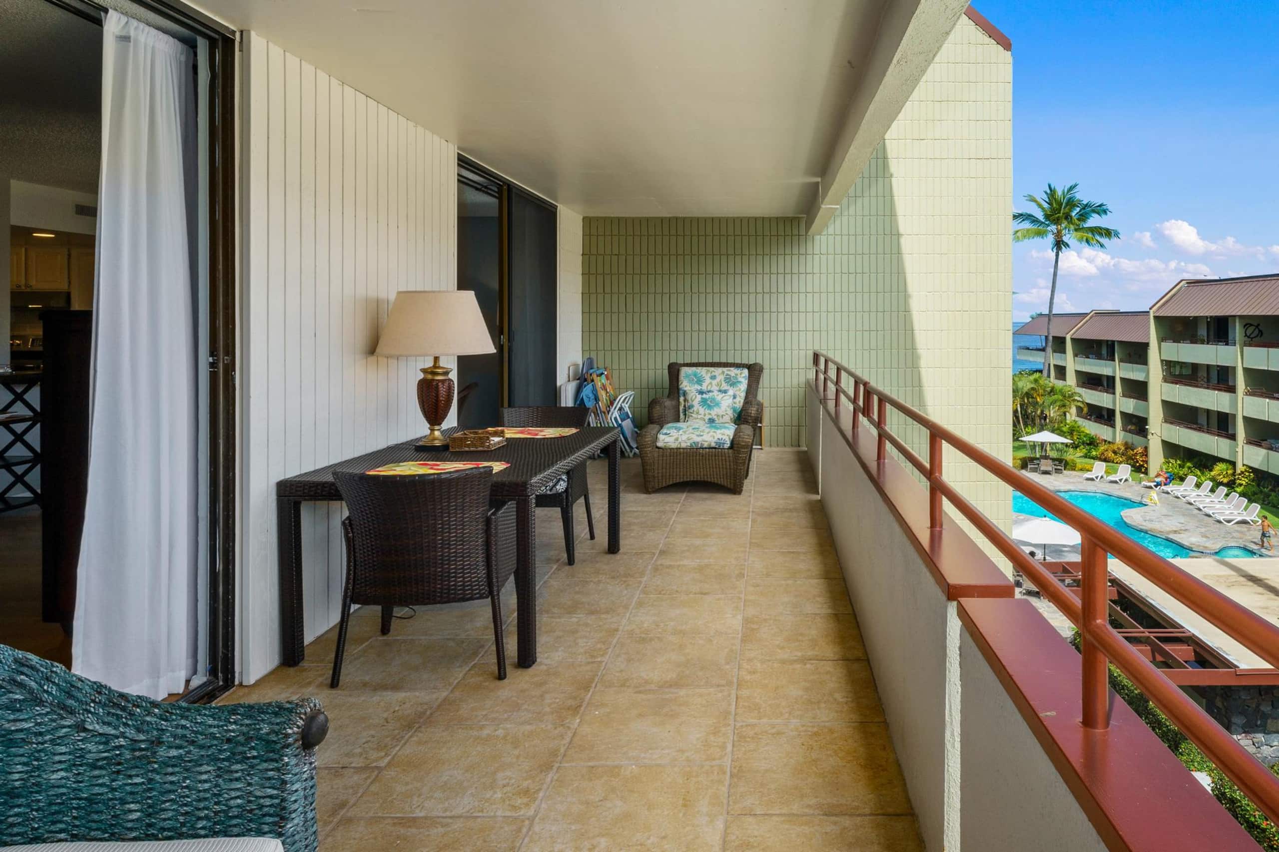 Condo in Kailua-Kona · ★4.67 · 2 bedrooms · 3 beds · 2 shared baths - Image 7