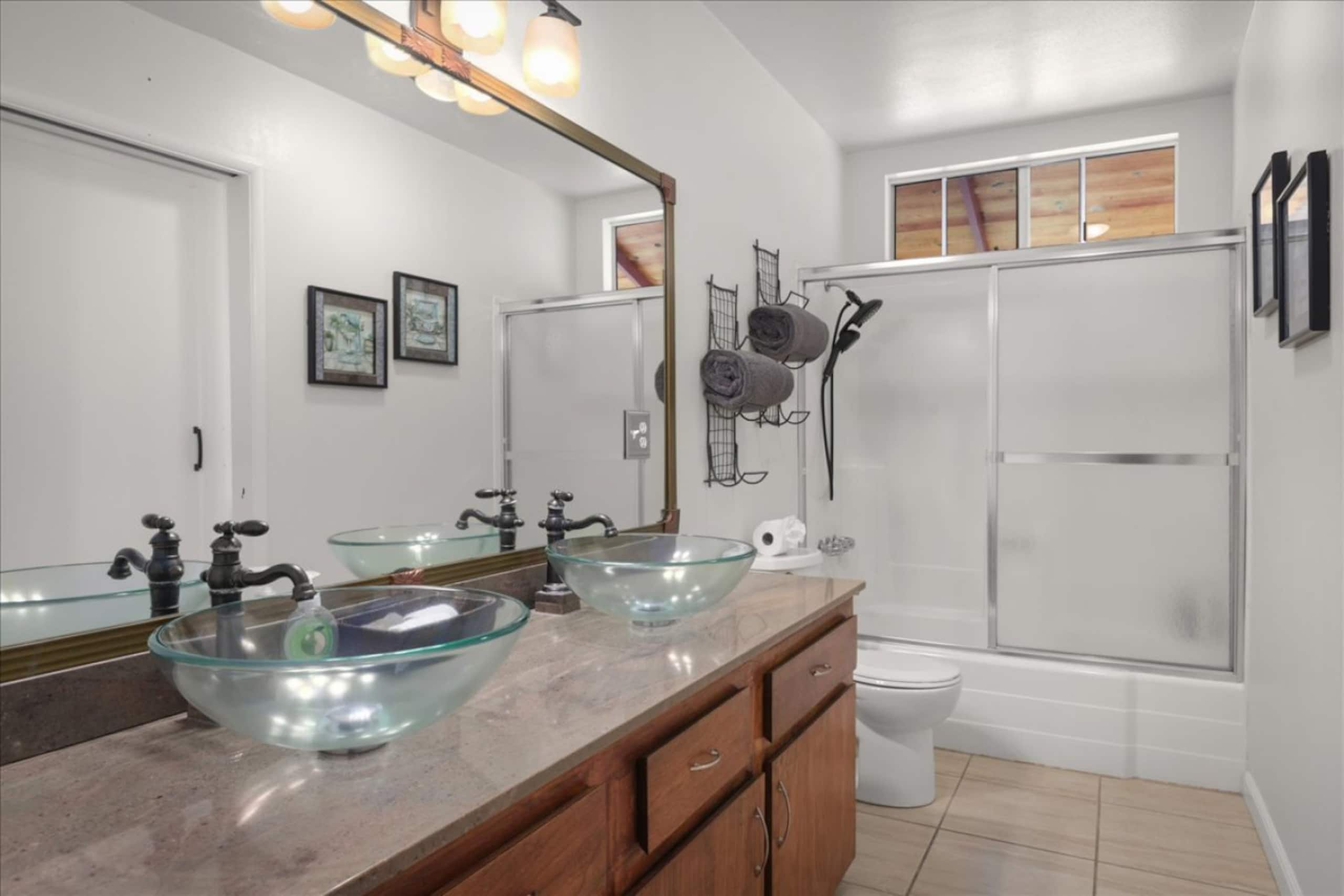 Home in Kailua-Kona · ★4.57 · 4 bedrooms · 4 beds · 4 baths - Image 20