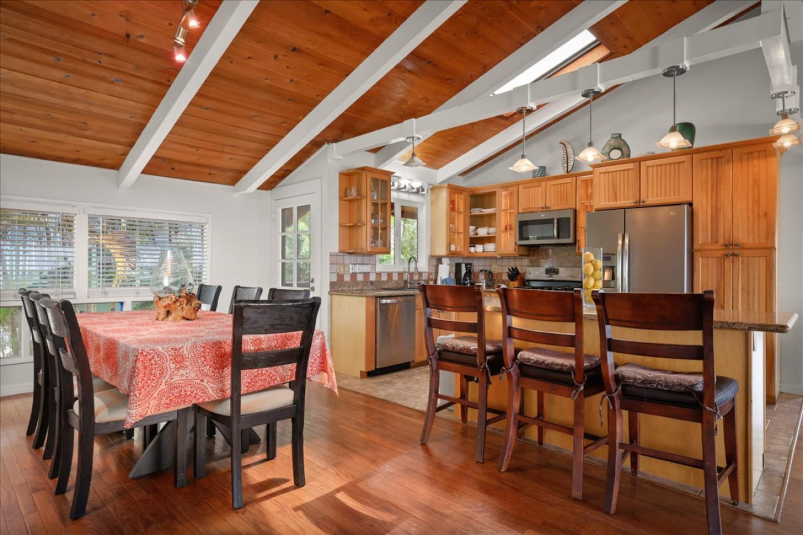 Home in Kailua-Kona · ★4.57 · 4 bedrooms · 4 beds · 4 baths - Image 8