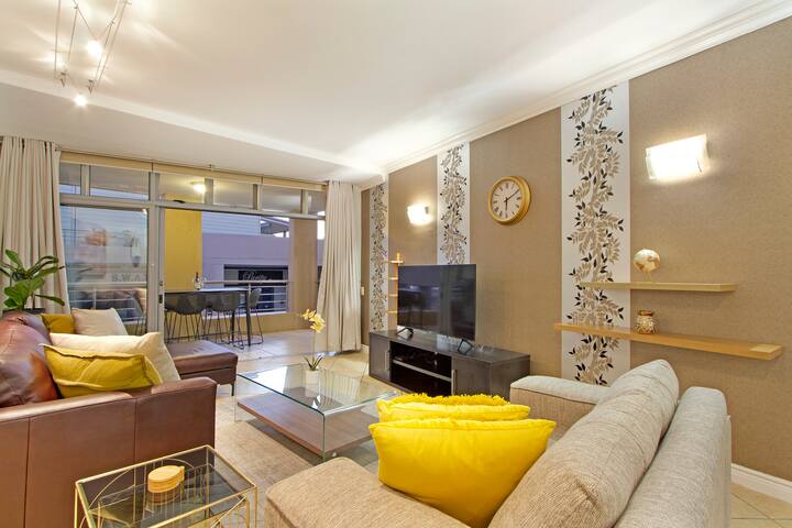 Seaside Village L11 gallery image 2