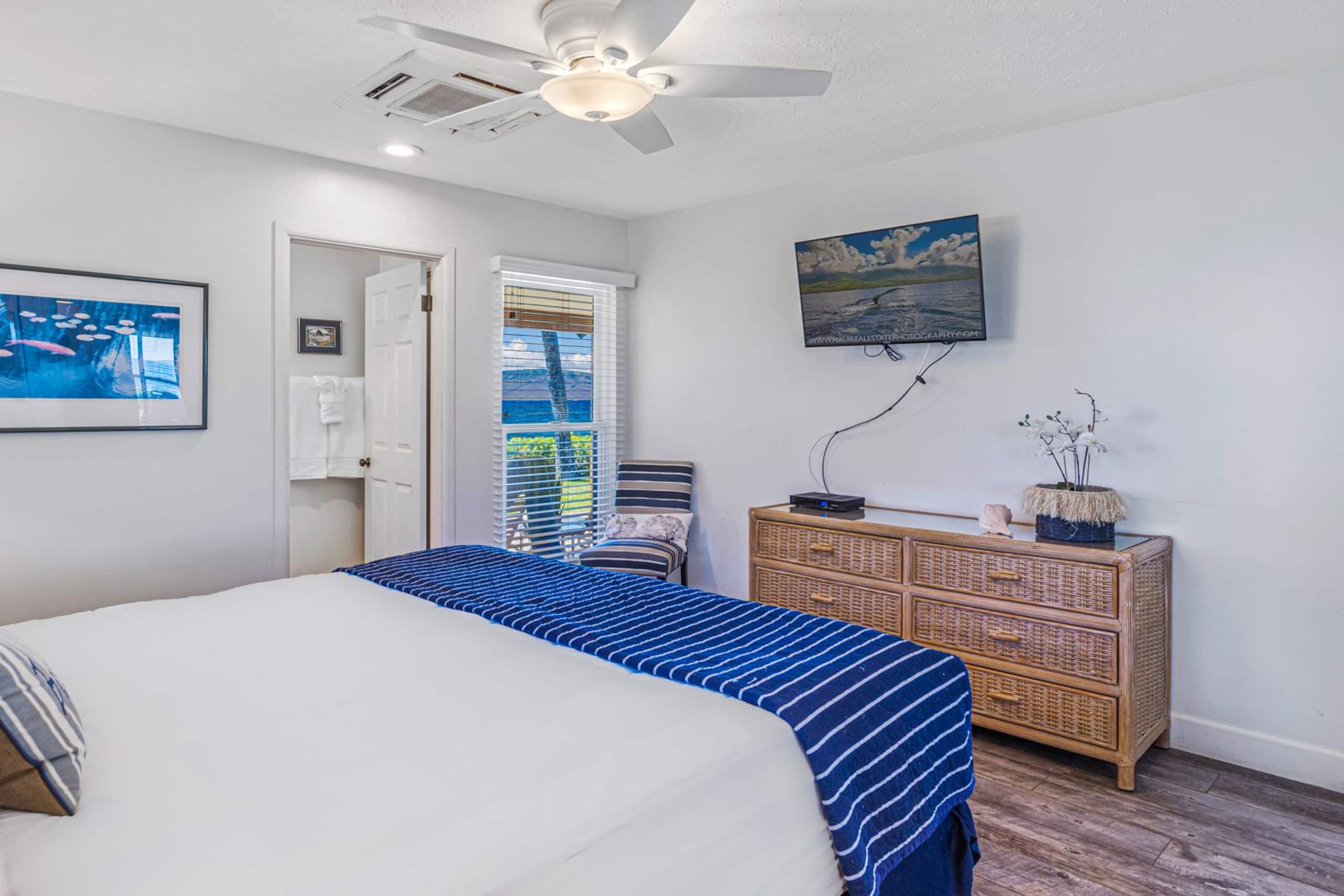 Condo in Lahaina · ★4.71 · 3 bedrooms · 6 beds · 2 private baths - Image 16