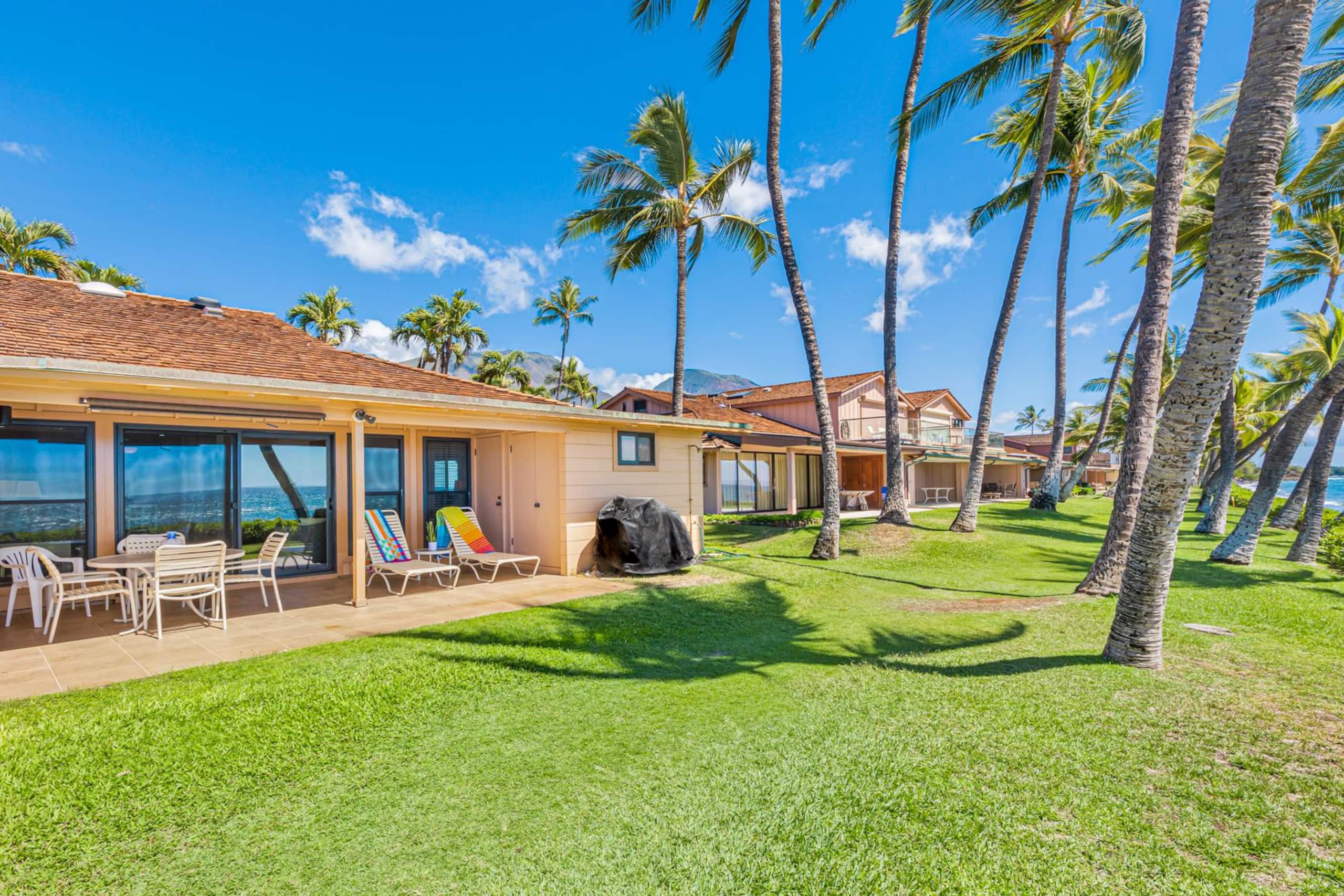 Condo in Lahaina · ★4.71 · 3 bedrooms · 6 beds · 2 private baths - Image 9