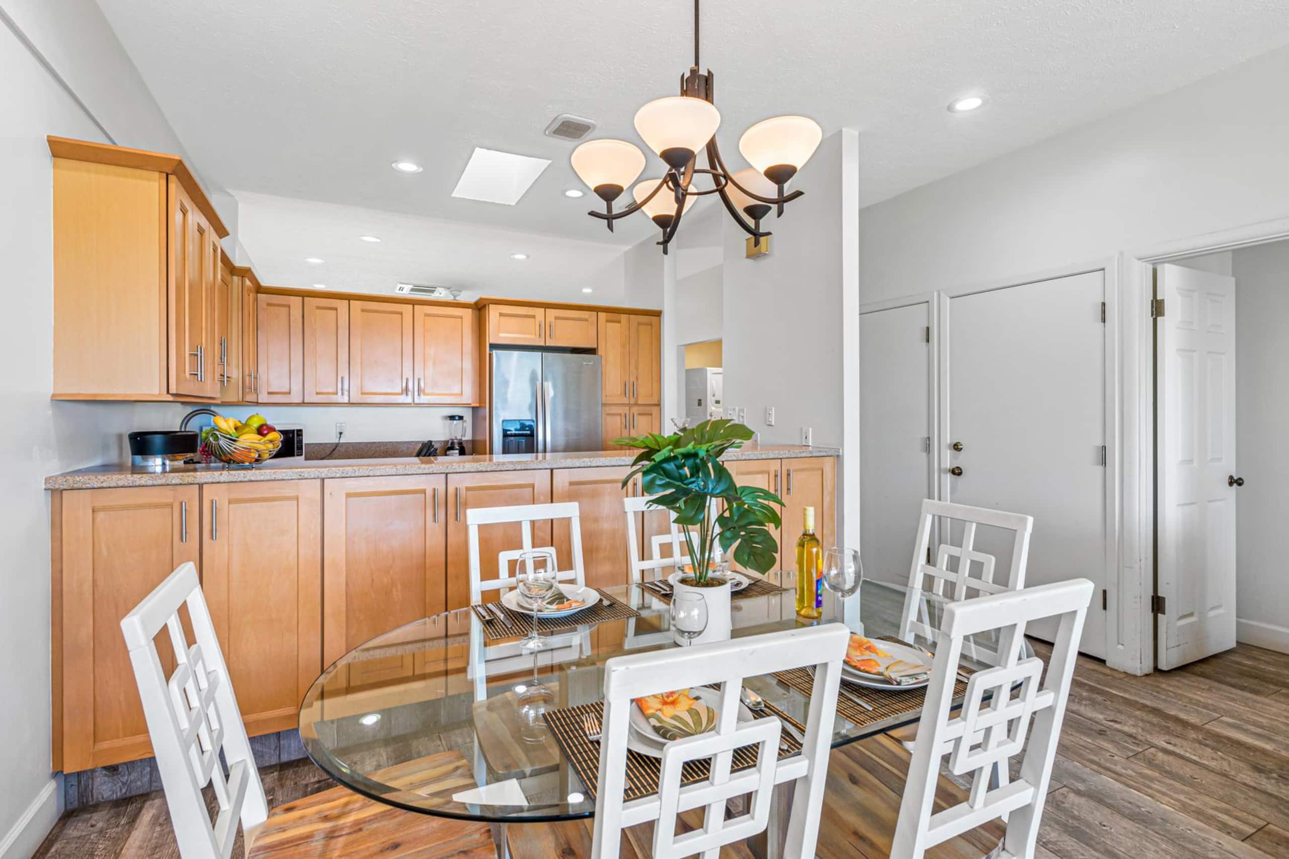 Condo in Lahaina · ★4.71 · 3 bedrooms · 6 beds · 2 private baths - Image 10