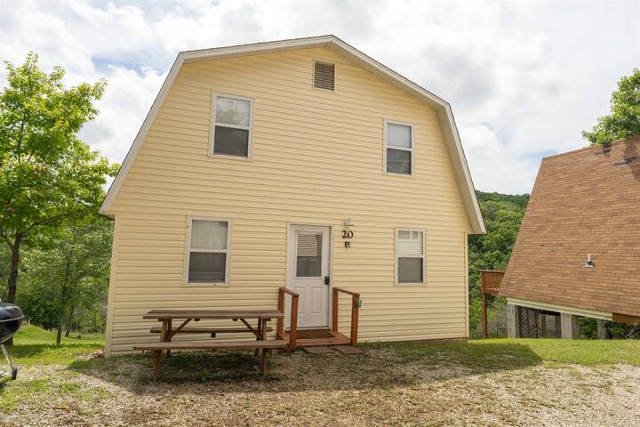 Happy Valley Lodge managed Airbnb listing 2