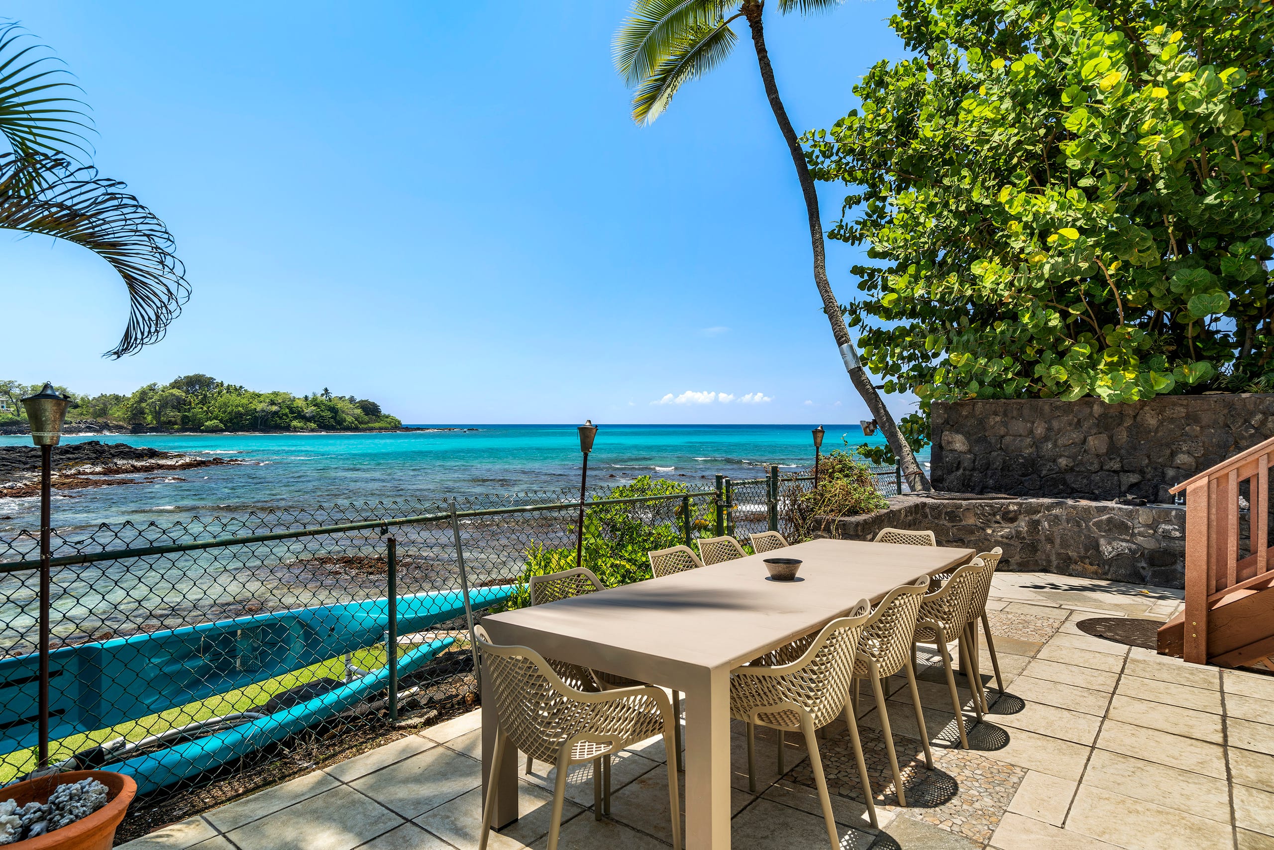 Home in Kailua-Kona · ★4.66 · 5 bedrooms · 8 beds · 5 baths - Image 2