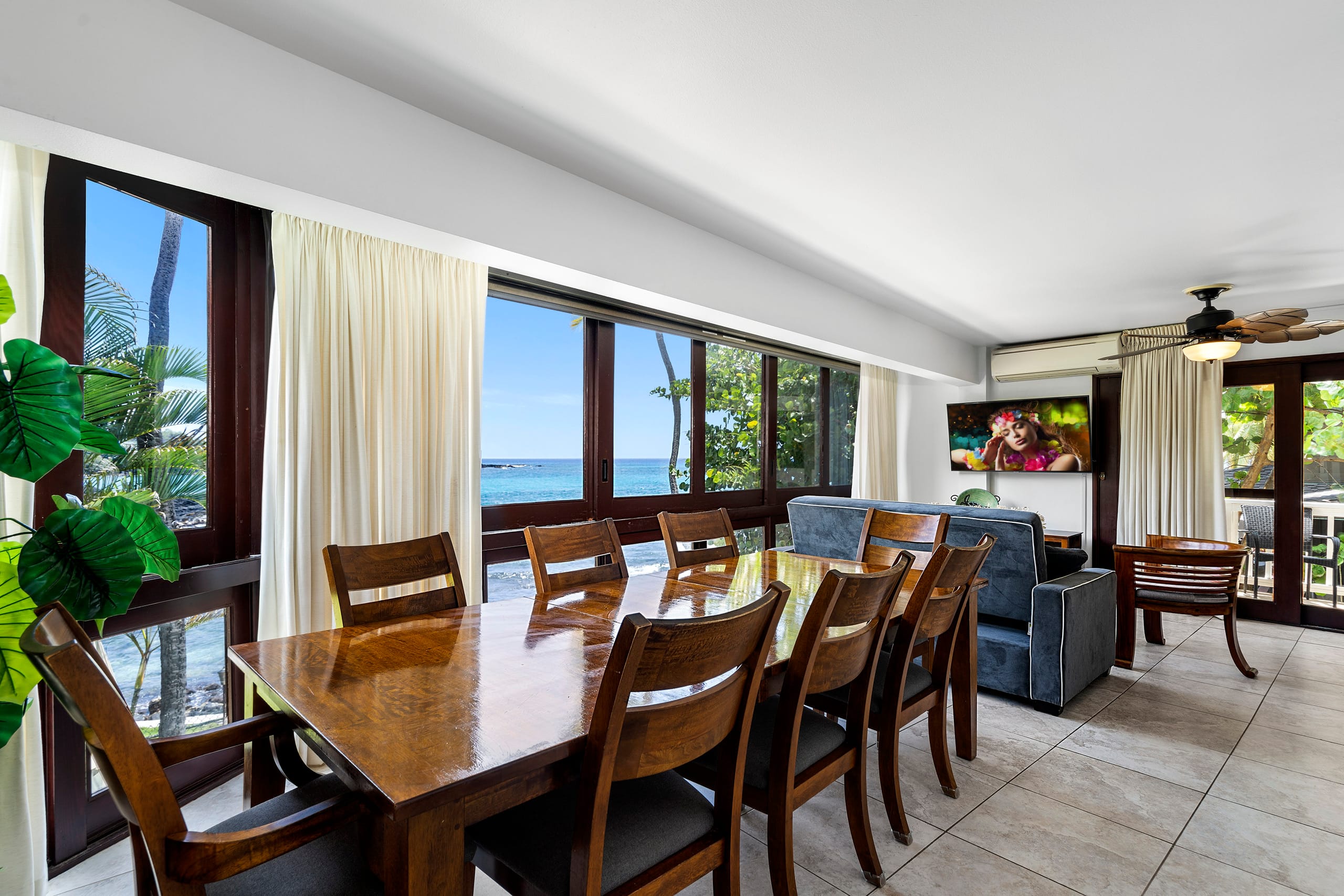 Home in Kailua-Kona · ★4.66 · 5 bedrooms · 8 beds · 5 baths - Image 5