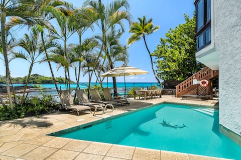 Kona's Shangri La: Lux Oceanfront Home w/Pool, Spa