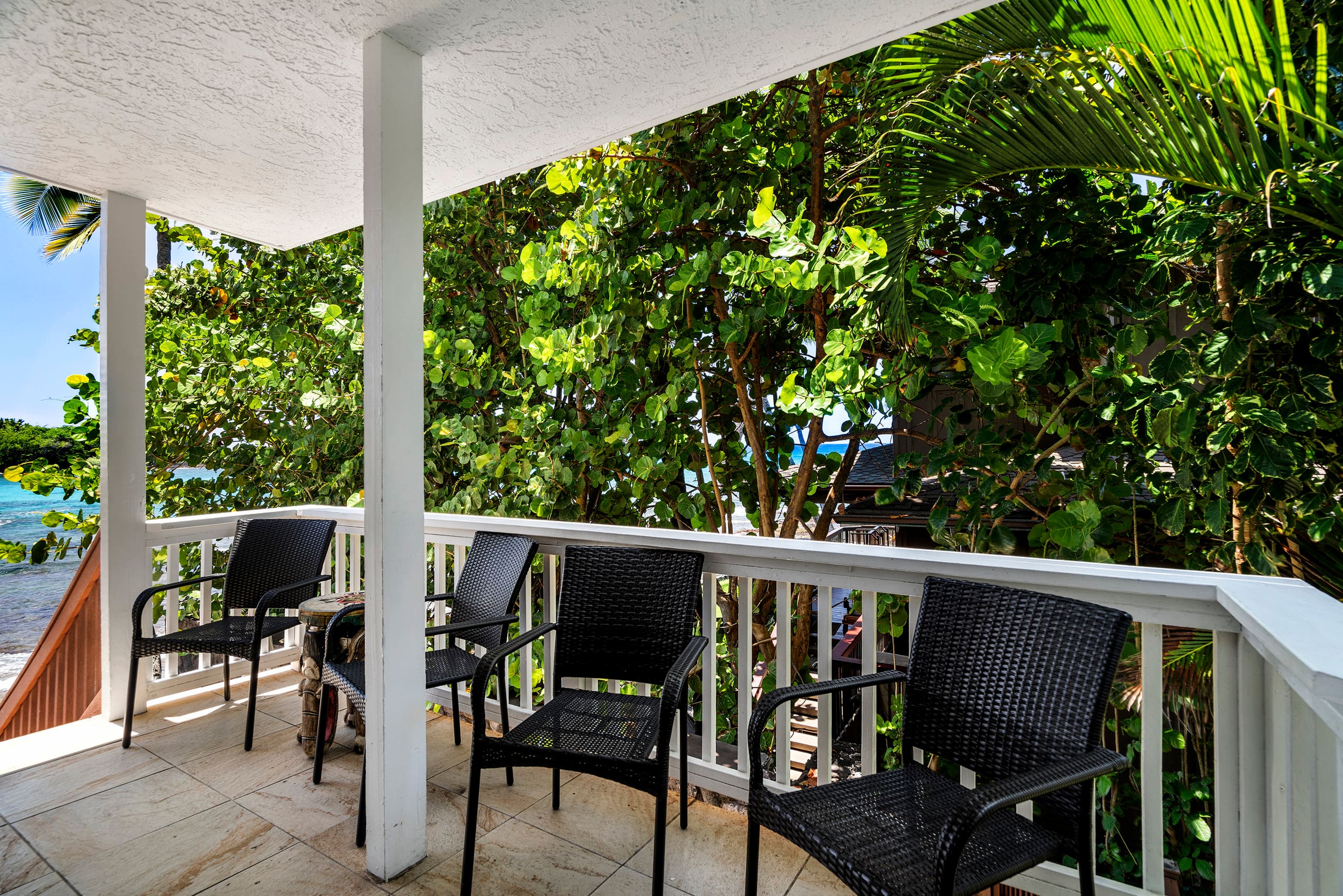 Home in Kailua-Kona · ★4.66 · 5 bedrooms · 8 beds · 5 baths - Image 32