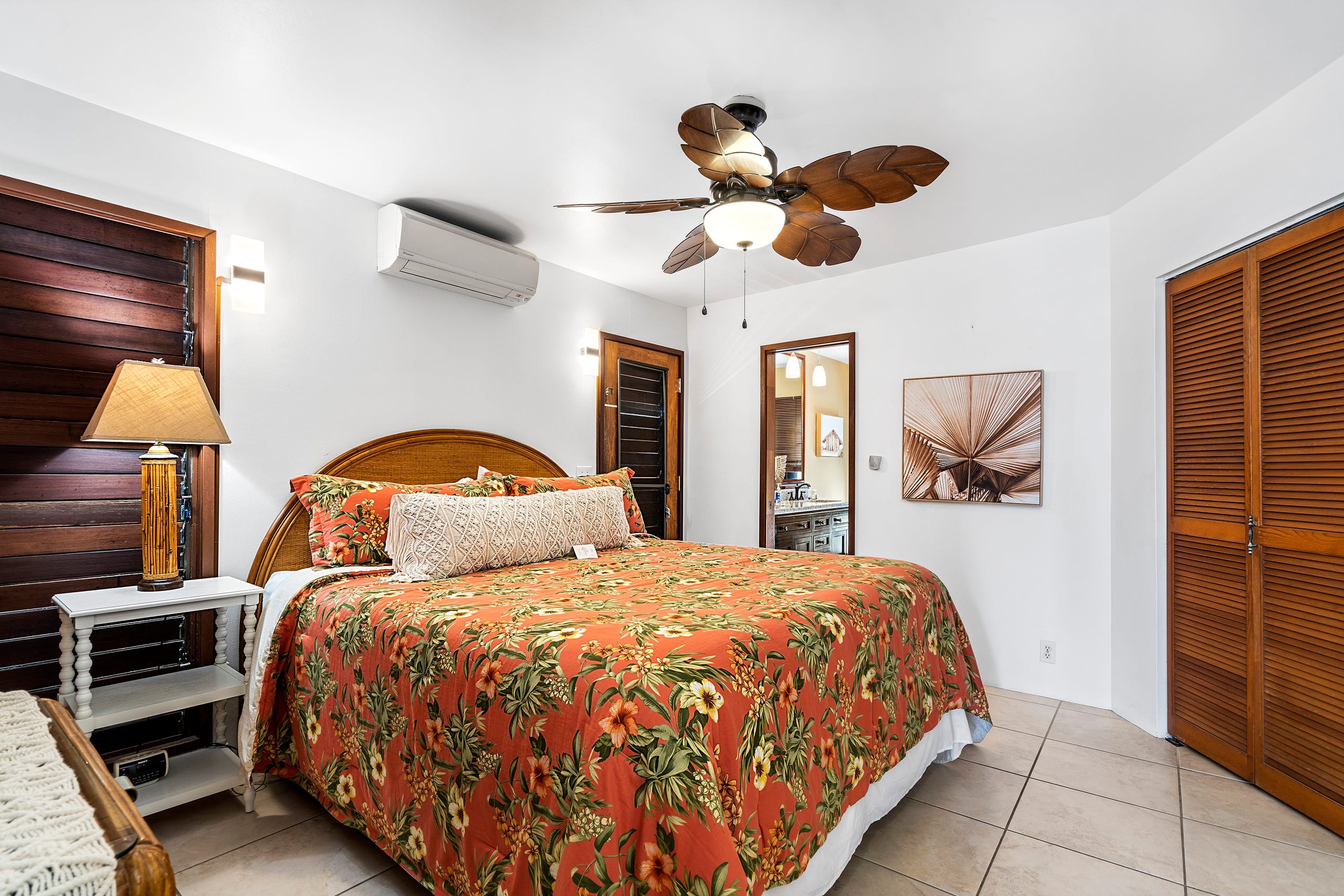 Home in Kailua-Kona · ★4.66 · 5 bedrooms · 8 beds · 5 baths - Image 22