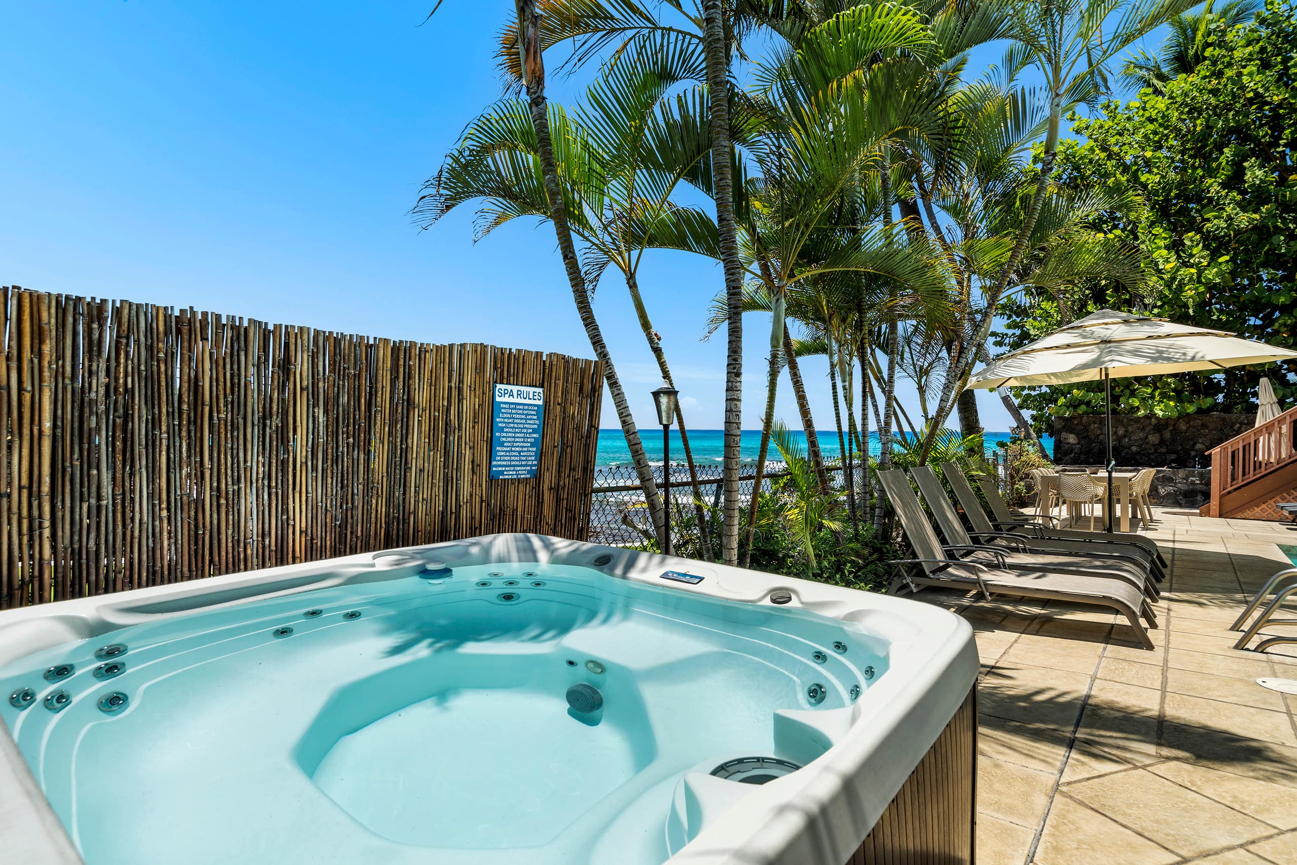 Home in Kailua-Kona · ★4.66 · 5 bedrooms · 8 beds · 5 baths - Image 3