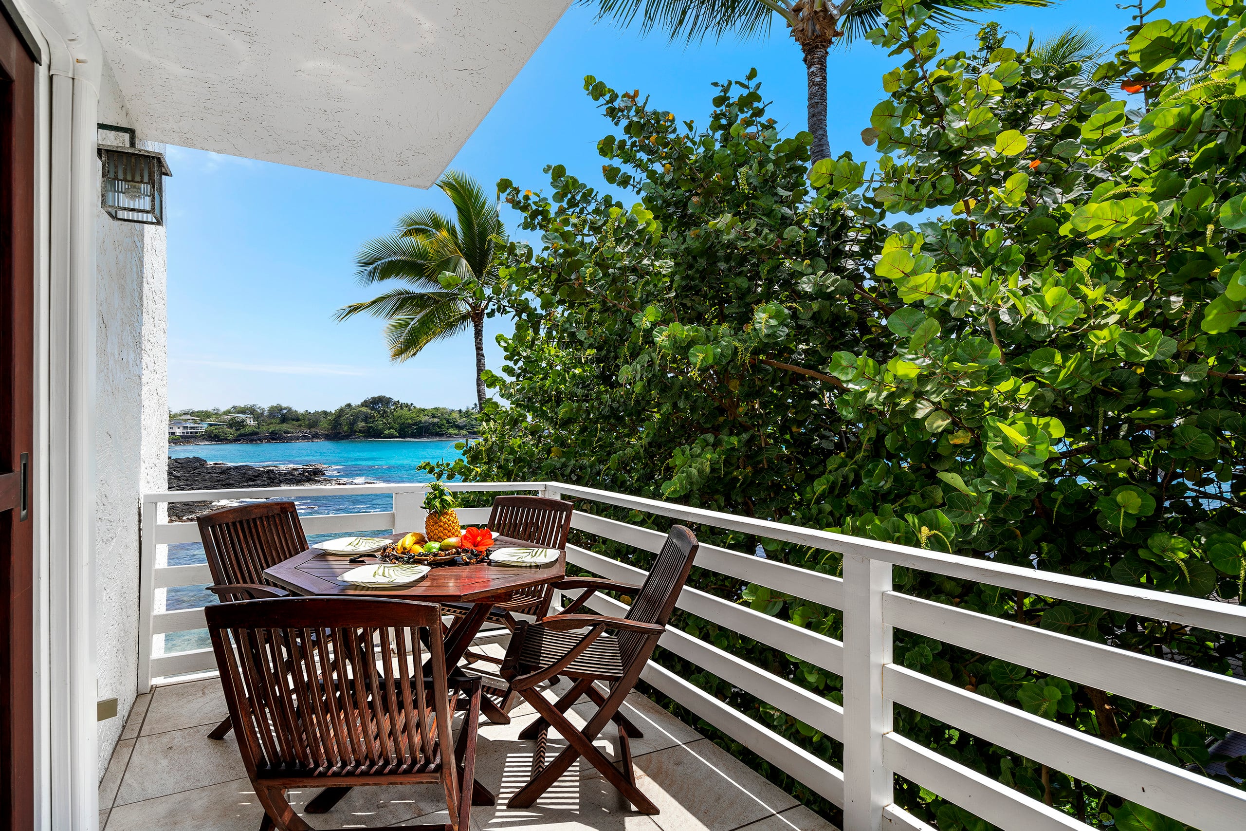 Home in Kailua-Kona · ★4.66 · 5 bedrooms · 8 beds · 5 baths - Image 23