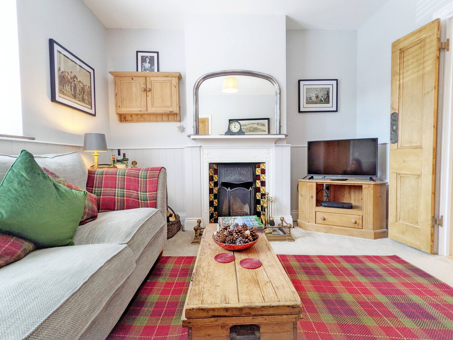 Sparrow Cottage - Westbourne