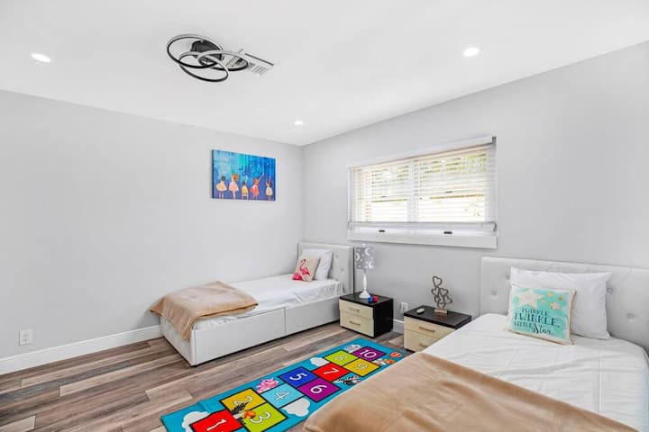 4cd707aa f027 452d 9c1c d549edc170b5