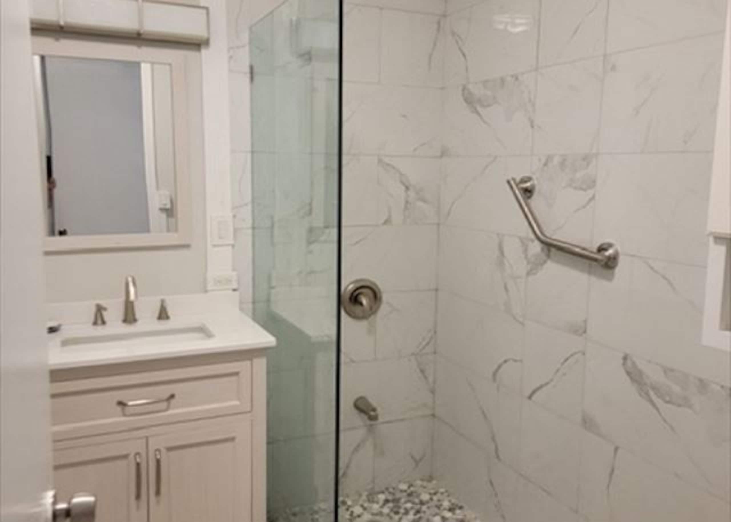 Condo in Lahaina · ★4.71 · 1 bedroom · 1 bed · 1 private bath - Image 7
