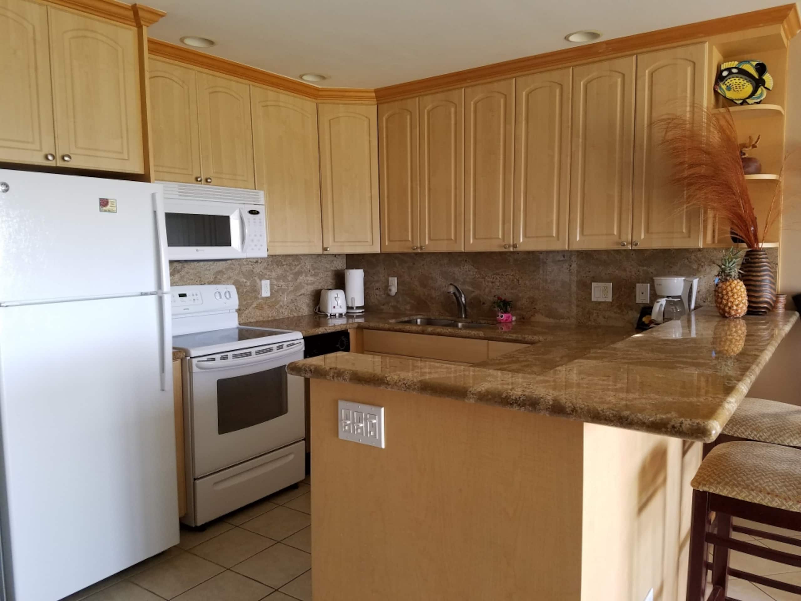 Condo in Lahaina · ★4.71 · 1 bedroom · 1 bed · 1 private bath - Image 19