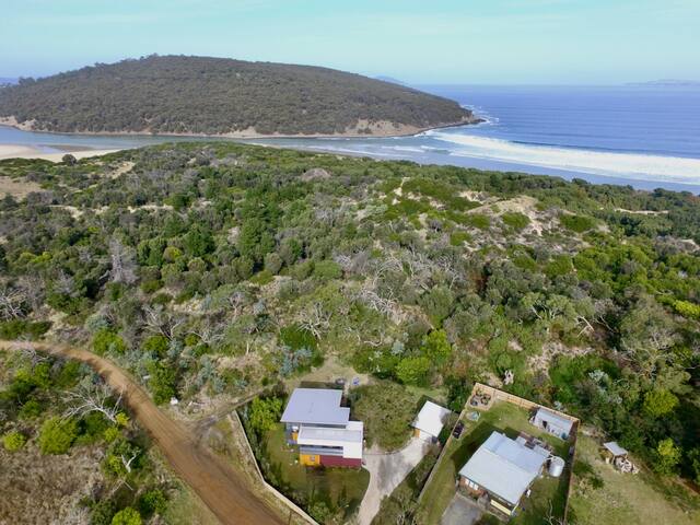 Beachside Family Surf Retreat gallery image 2