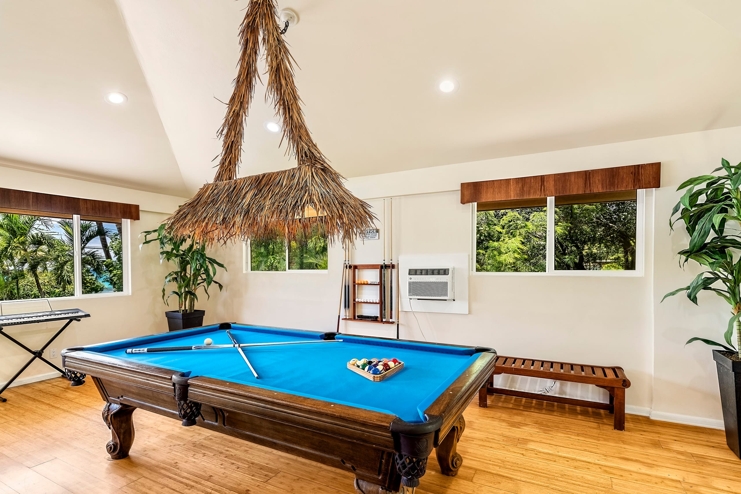 Home in Kailua-Kona · ★4.8 · 5 bedrooms · 6 beds · 3.5 baths - Image 19