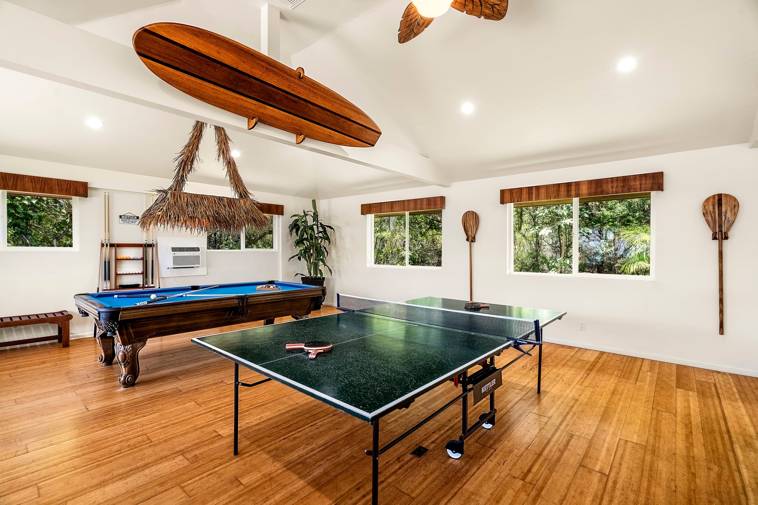 Home in Kailua-Kona · ★4.8 · 5 bedrooms · 6 beds · 3.5 baths - Image 3