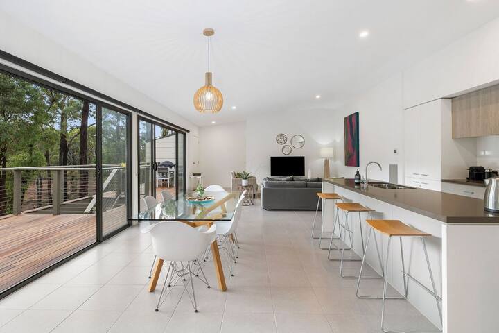 Ocean Haven – In the heart of Fairhaven gallery image 2