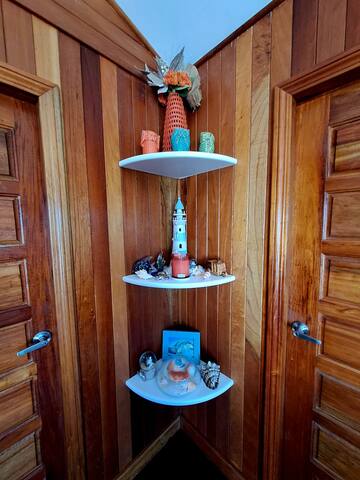 Therapy, Entire Property gallery image 4