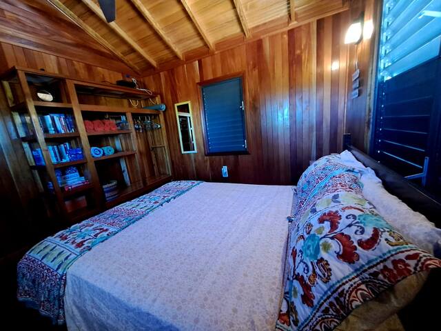 Therapy, Entire Property gallery image 2