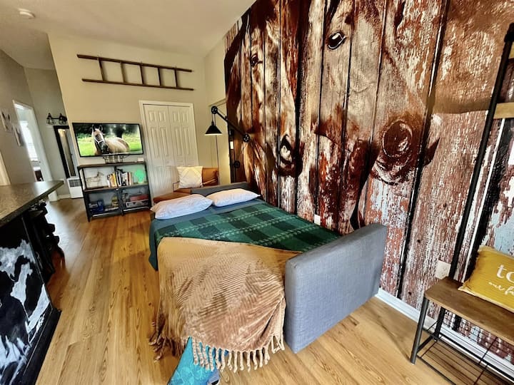 Ranch Stay- Farm Animals, Jacuzzi, Arcade, Beaches - Delaware
