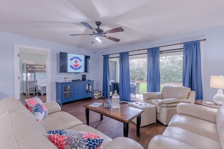 Better Together @ Edgewater Beach Resort Sleeps 10 - Panama City Beach, FL