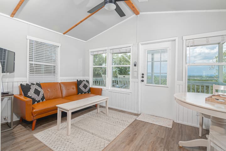 Kochi linakunjwa ili kuwa futoni ikiwa inahitajika