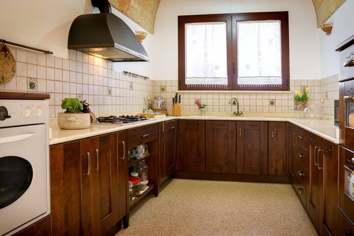 Villa Nichil con piscina esclusiva vicina al mare gallery image 3