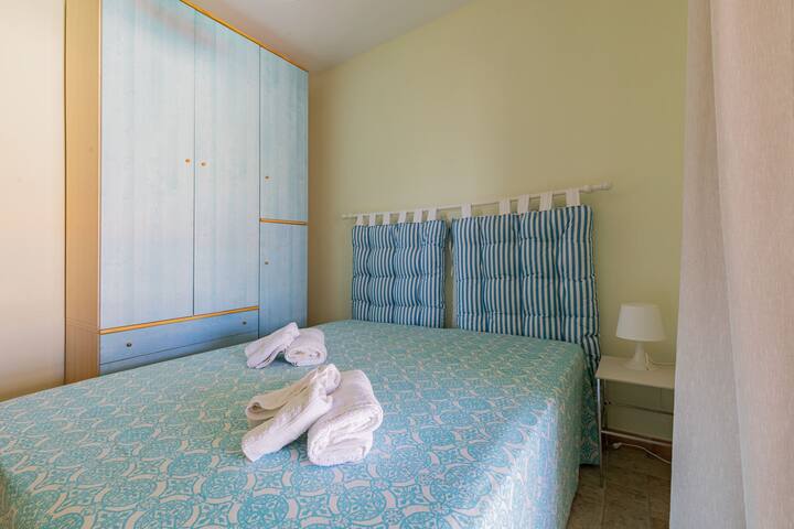 Villa with garden and pool in Torre dell’Orso gallery image 5