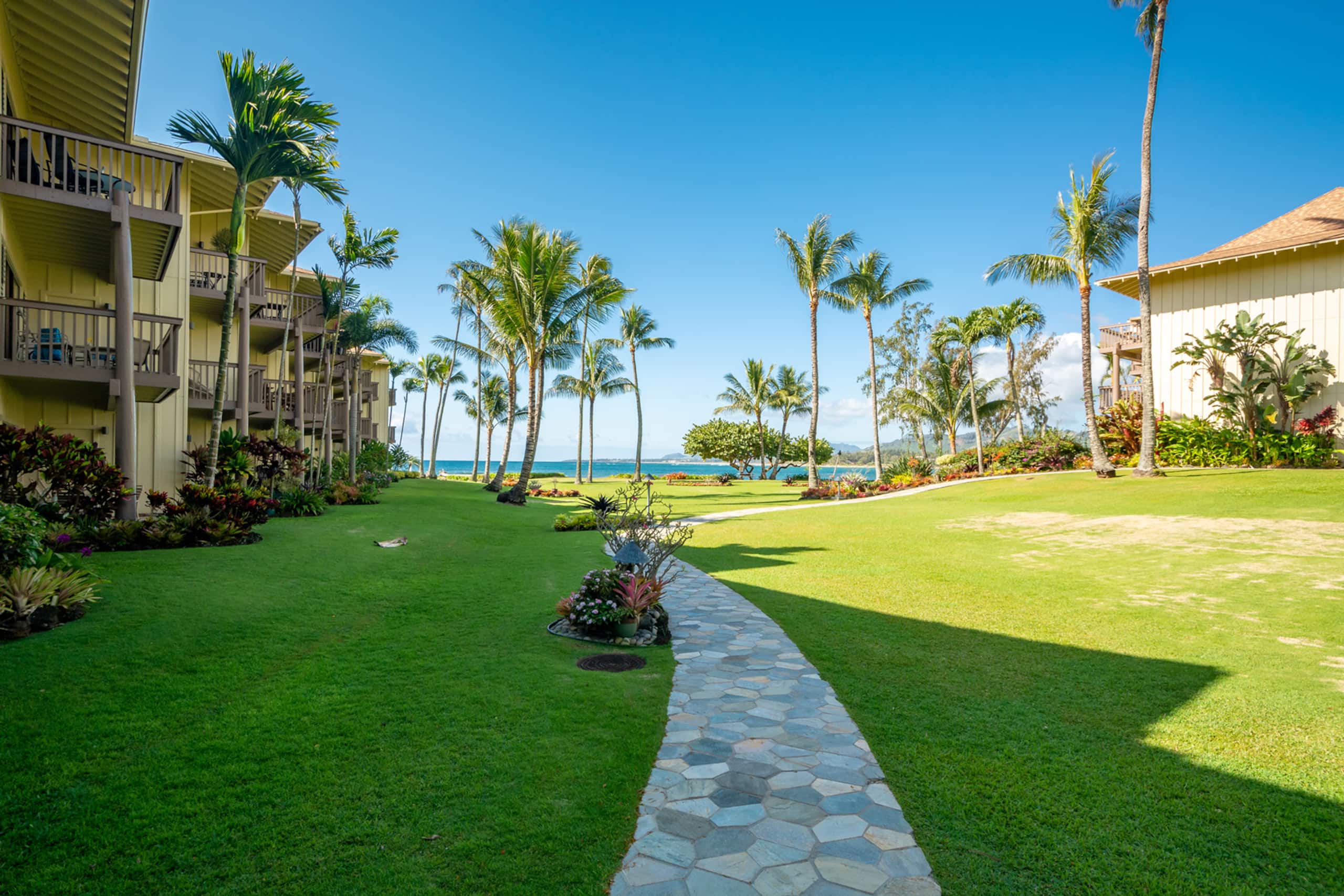 Condo in Kapaa · ★4.68 · 1 bedroom · 1 bed · 1.5 baths - Image 31