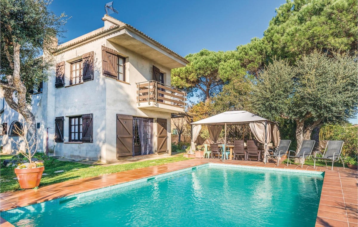 Top Airbnb: Lovely home in Vidreres with WiFi en Vidreres