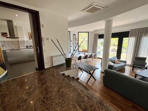 Luxury house with ocean views and private pool