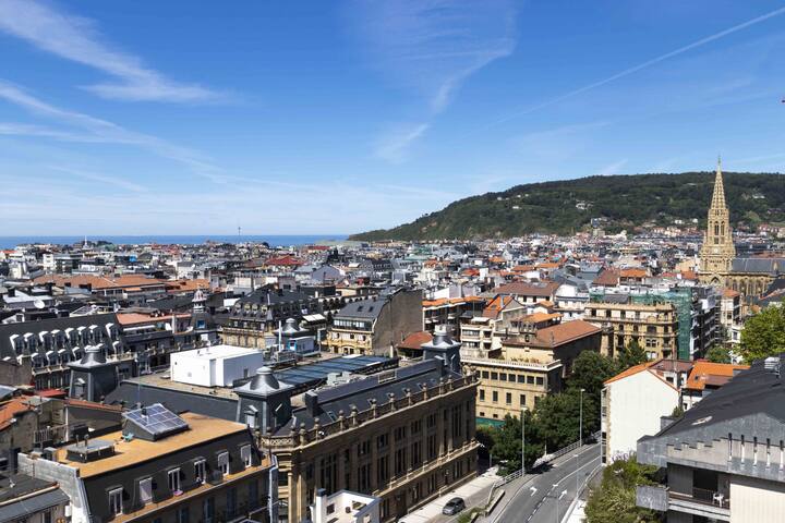 La Concha Terrace – The Rentals Collection gallery image 4