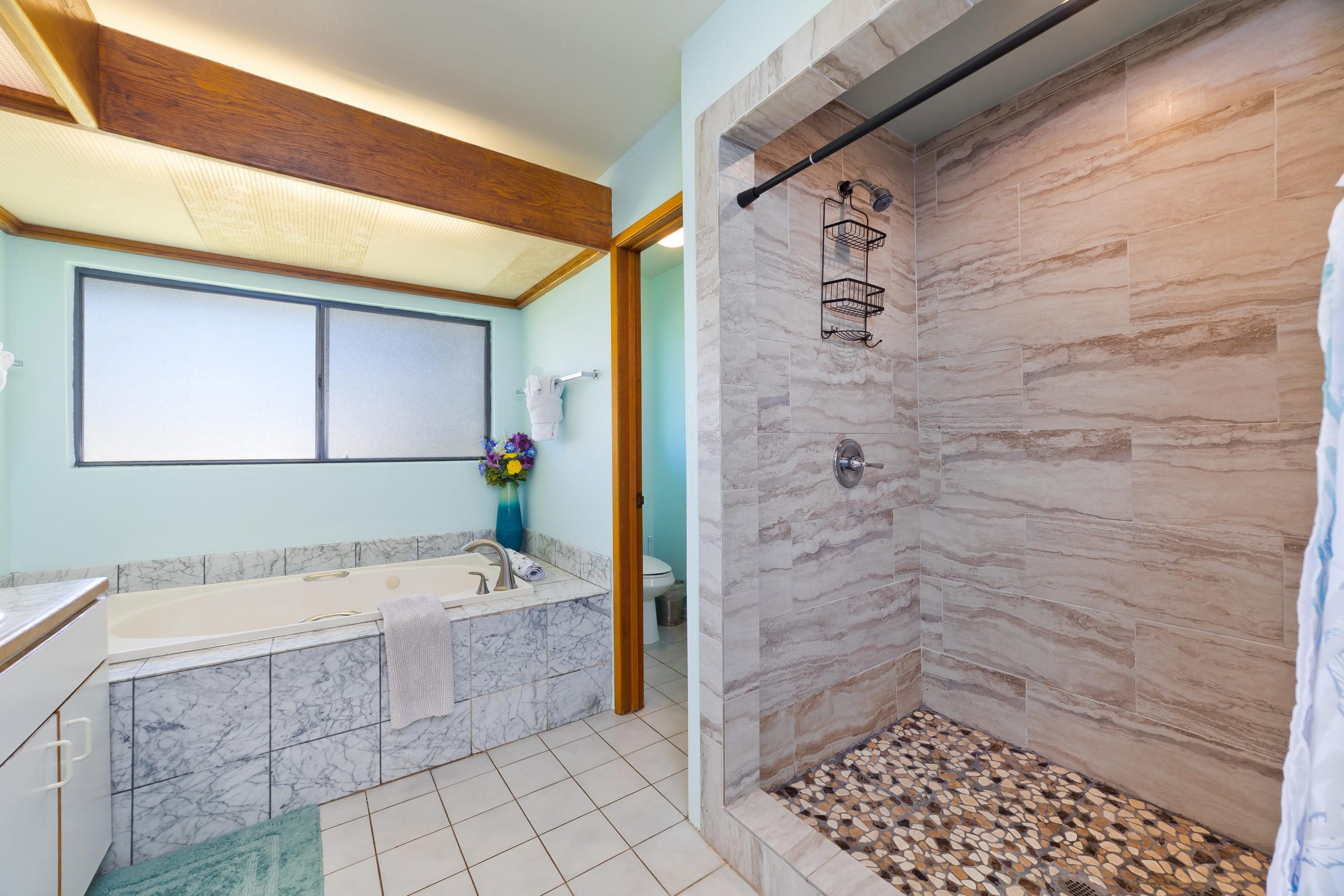 Sleeps 10 guests Comfortably in Waikoloa Village - Photo 19