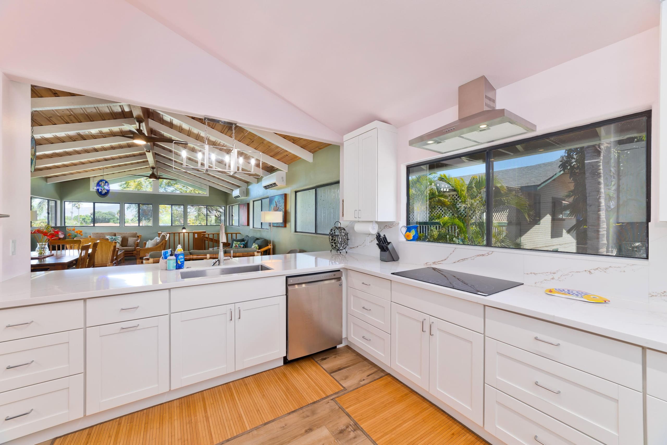 Sleeps 10 guests Comfortably in Waikoloa Village - Photo 8