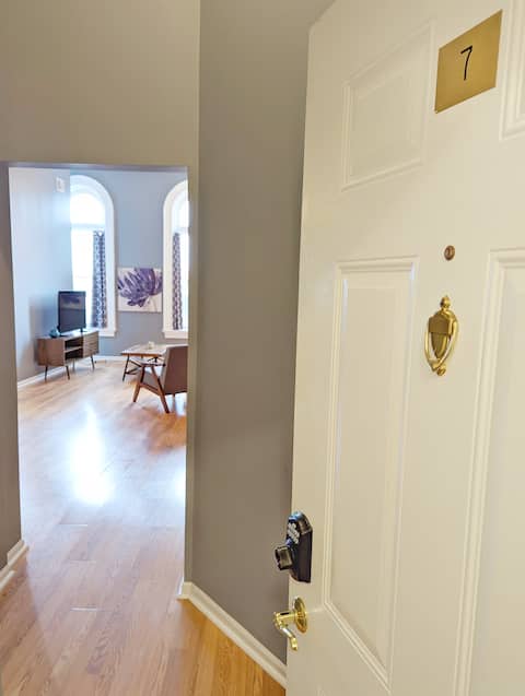 Tanner Bldg Apt 7 - 2 bedroom (Downtown)