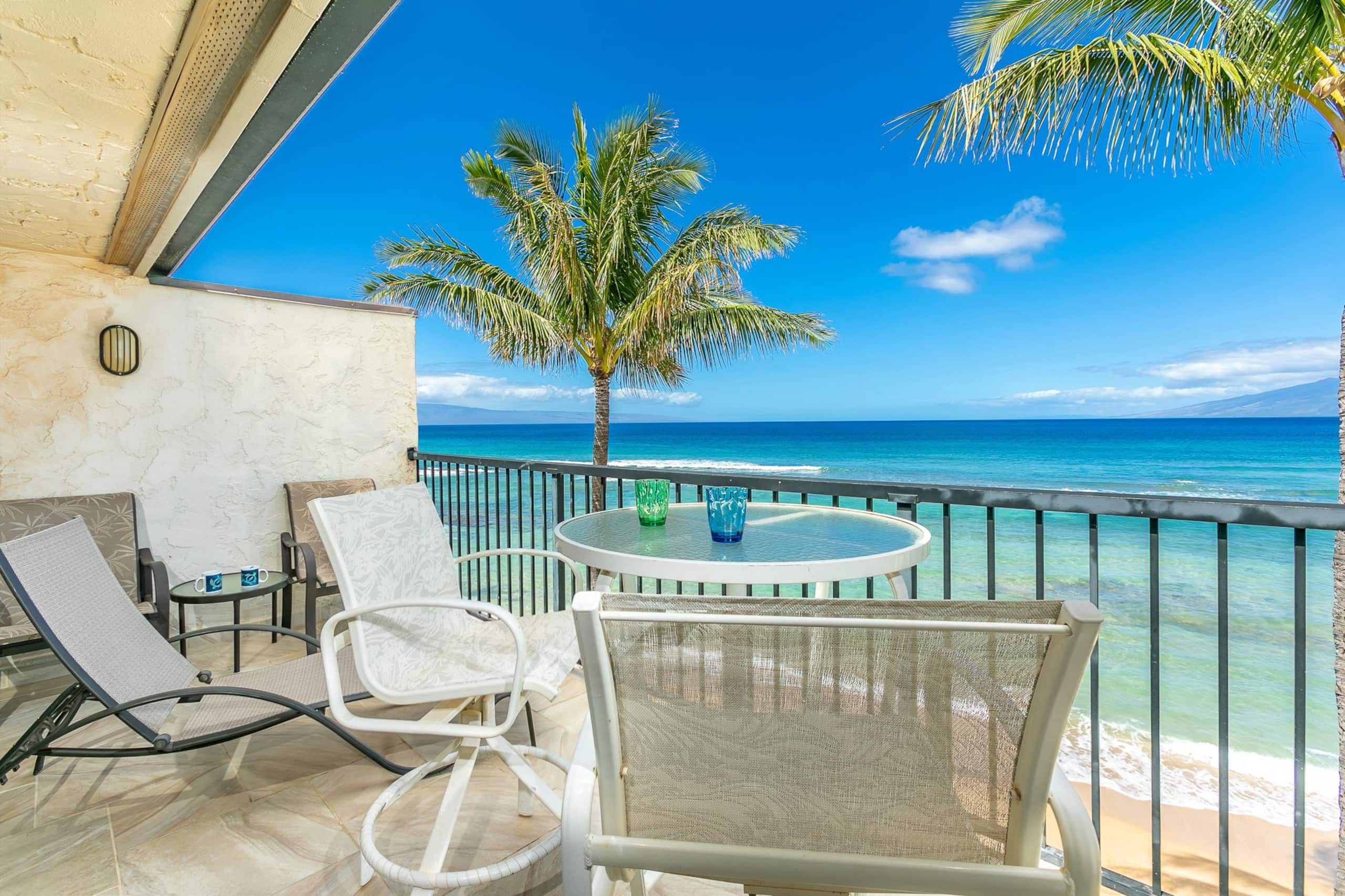 Condo in Lahaina · ★4.93 · 2 bedrooms · 2 beds · 2 private baths - Image 1