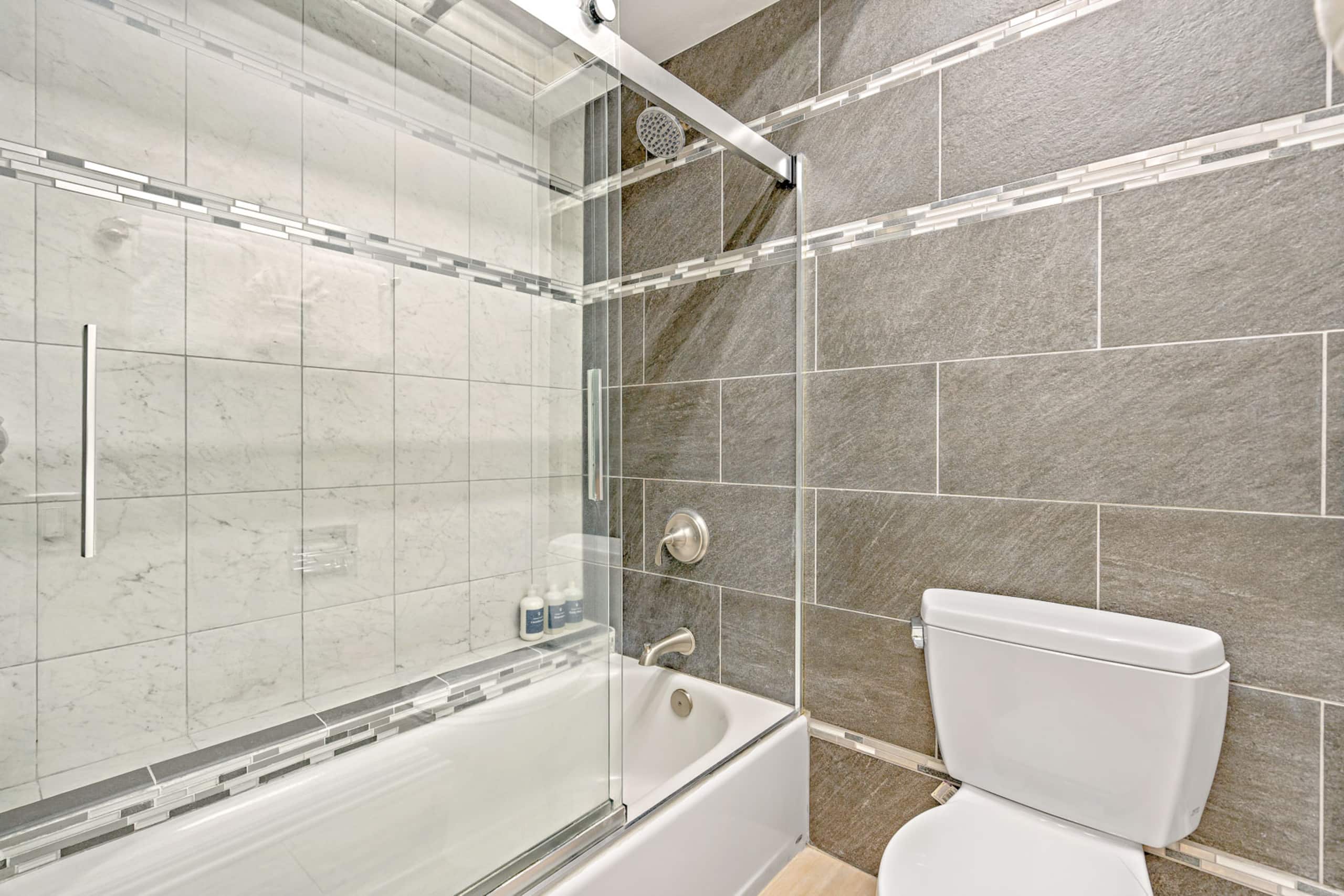 Condo in Lahaina · ★4.9 · 2 bedrooms · 4 beds · 2 shared baths - Image 30