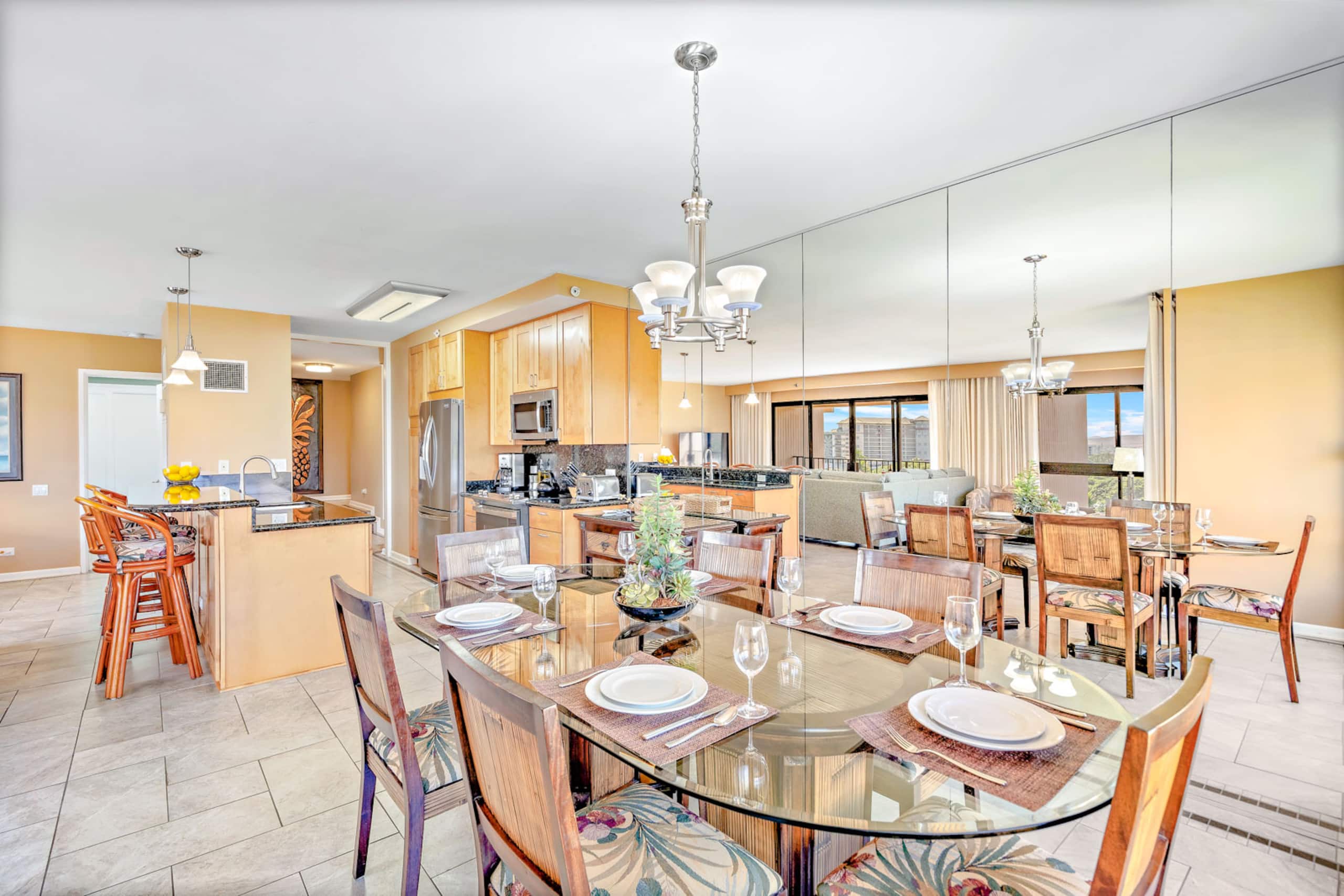 Condo in Lahaina · ★4.9 · 2 bedrooms · 4 beds · 2 shared baths - Image 17