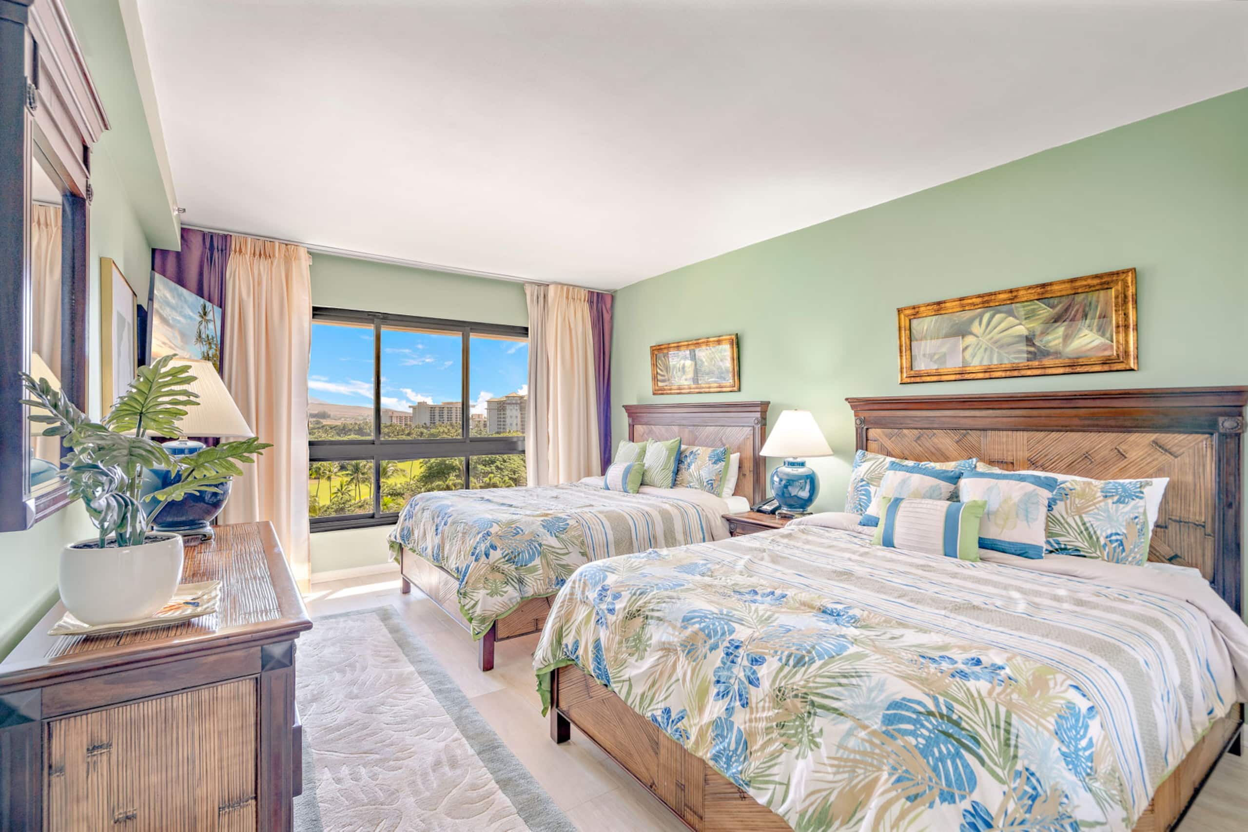 Condo in Lahaina · ★4.9 · 2 bedrooms · 4 beds · 2 shared baths - Image 26