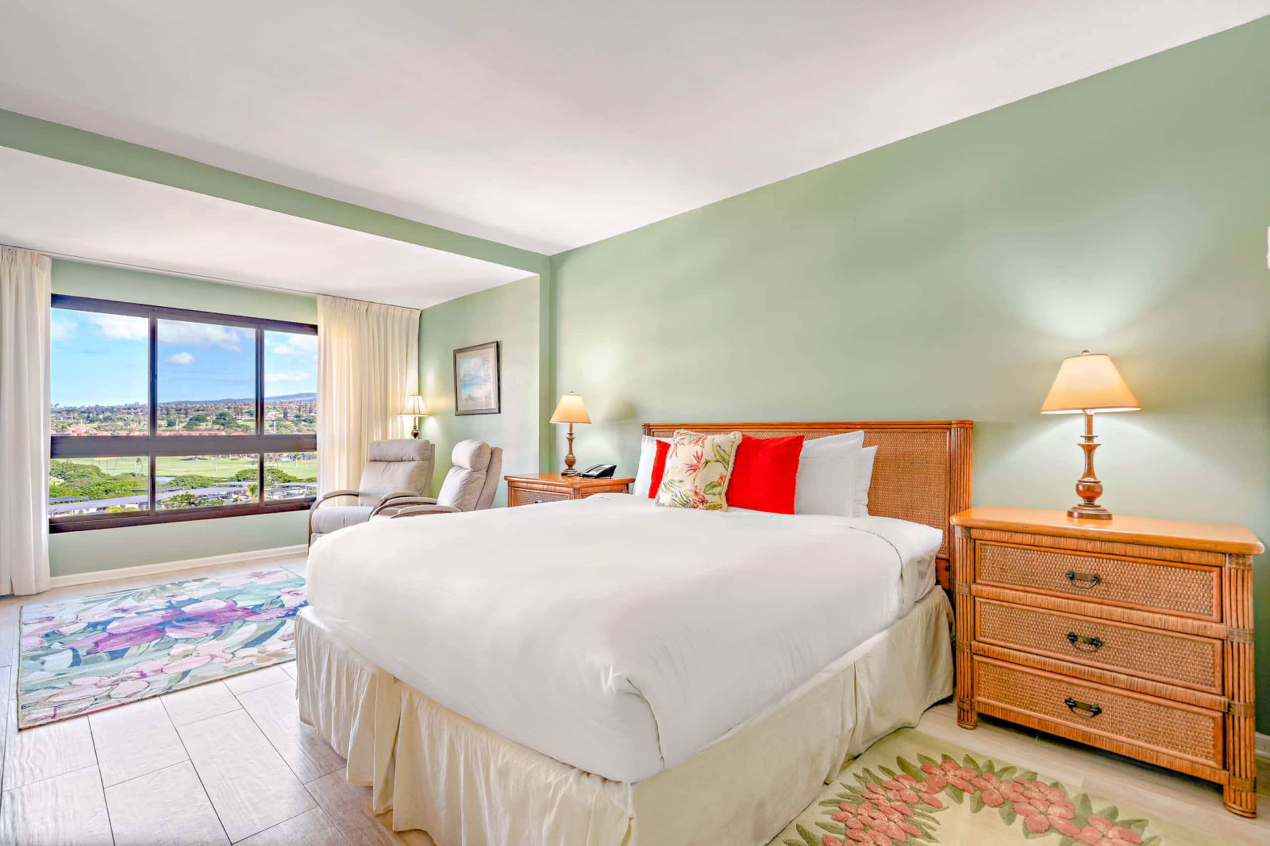Condo in Lahaina · ★4.9 · 2 bedrooms · 4 beds · 2 shared baths - Image 19