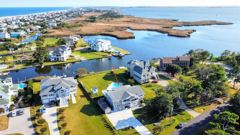 6BR Bayside/steps2beach, hottub EVcharger, 2Kings