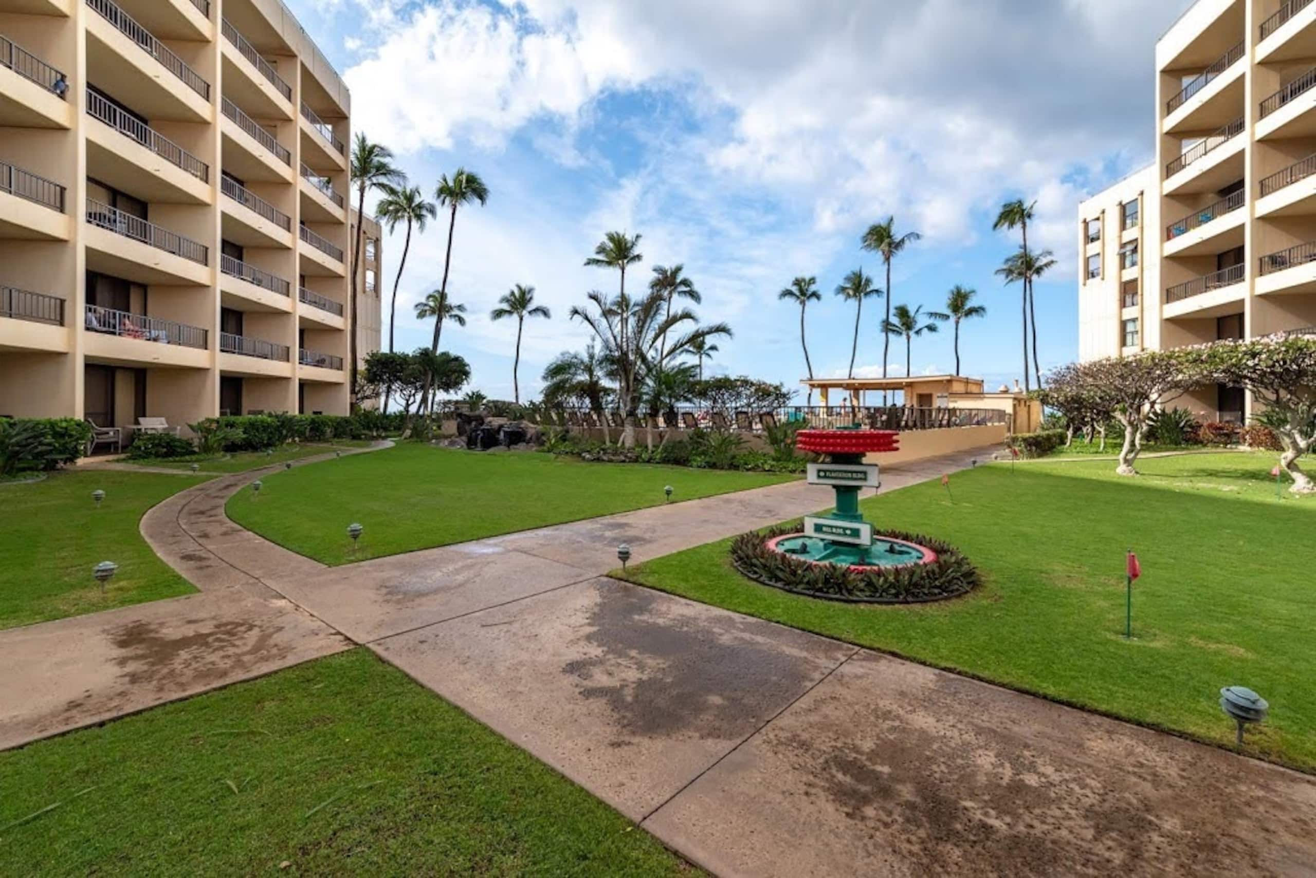 Condo in Kihei · ★4.81 · 1 bedroom · 2 beds · 1 bath - Image 37