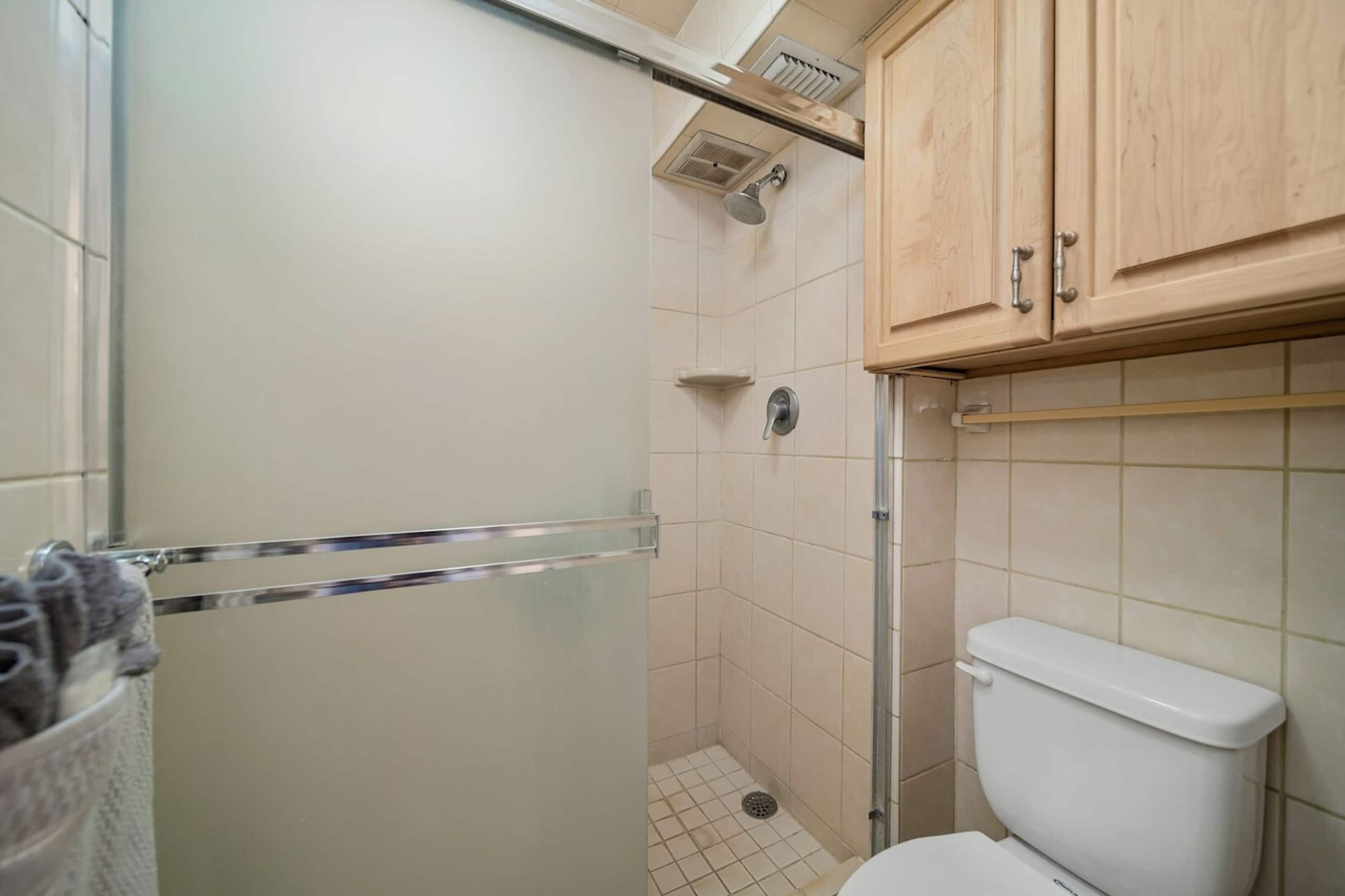 Condo in Kihei · ★4.78 · 1 bedroom · 2 beds · 1 bath - Image 20